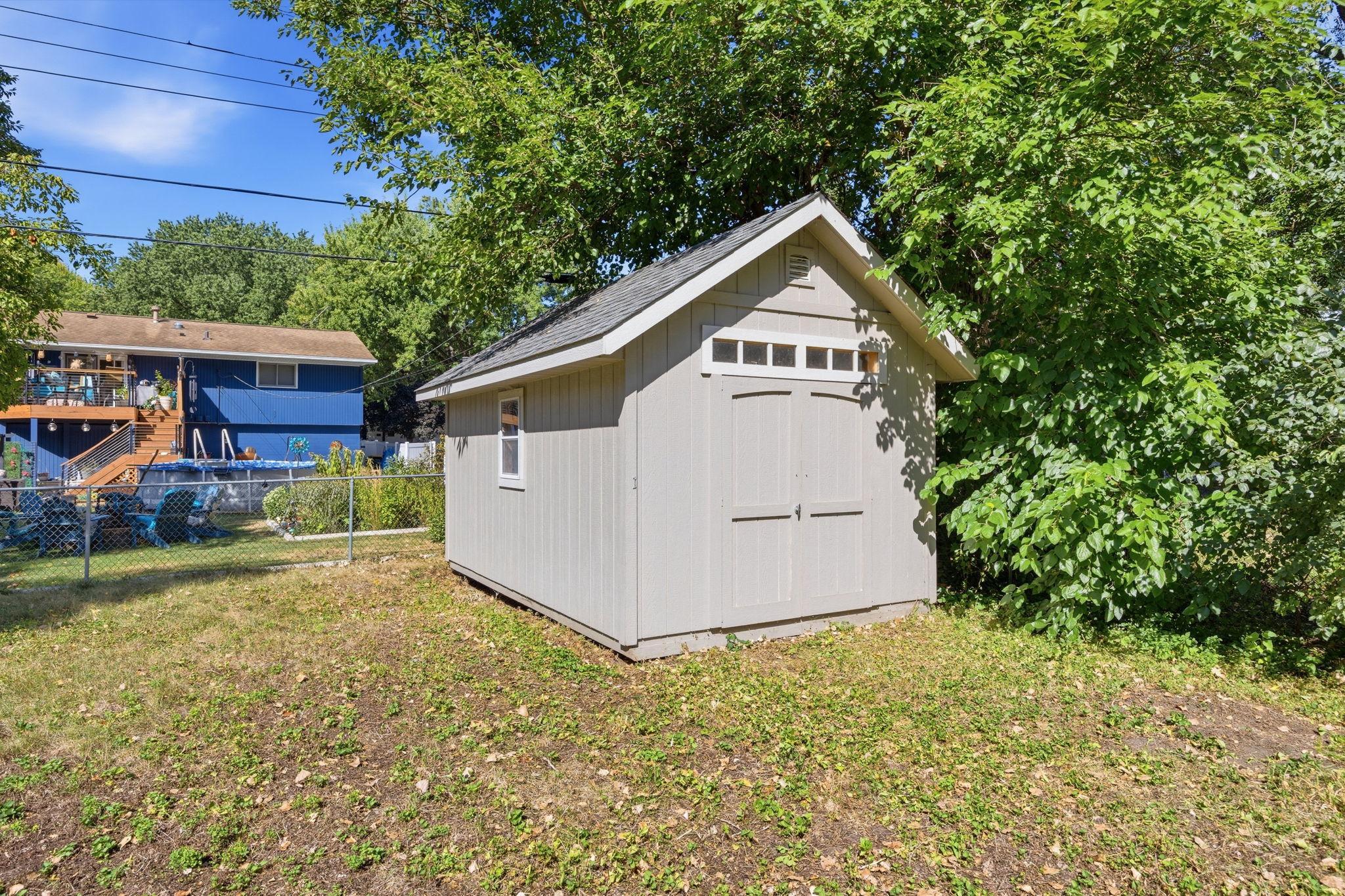 3261 Zane Avenue N Property Photo 20