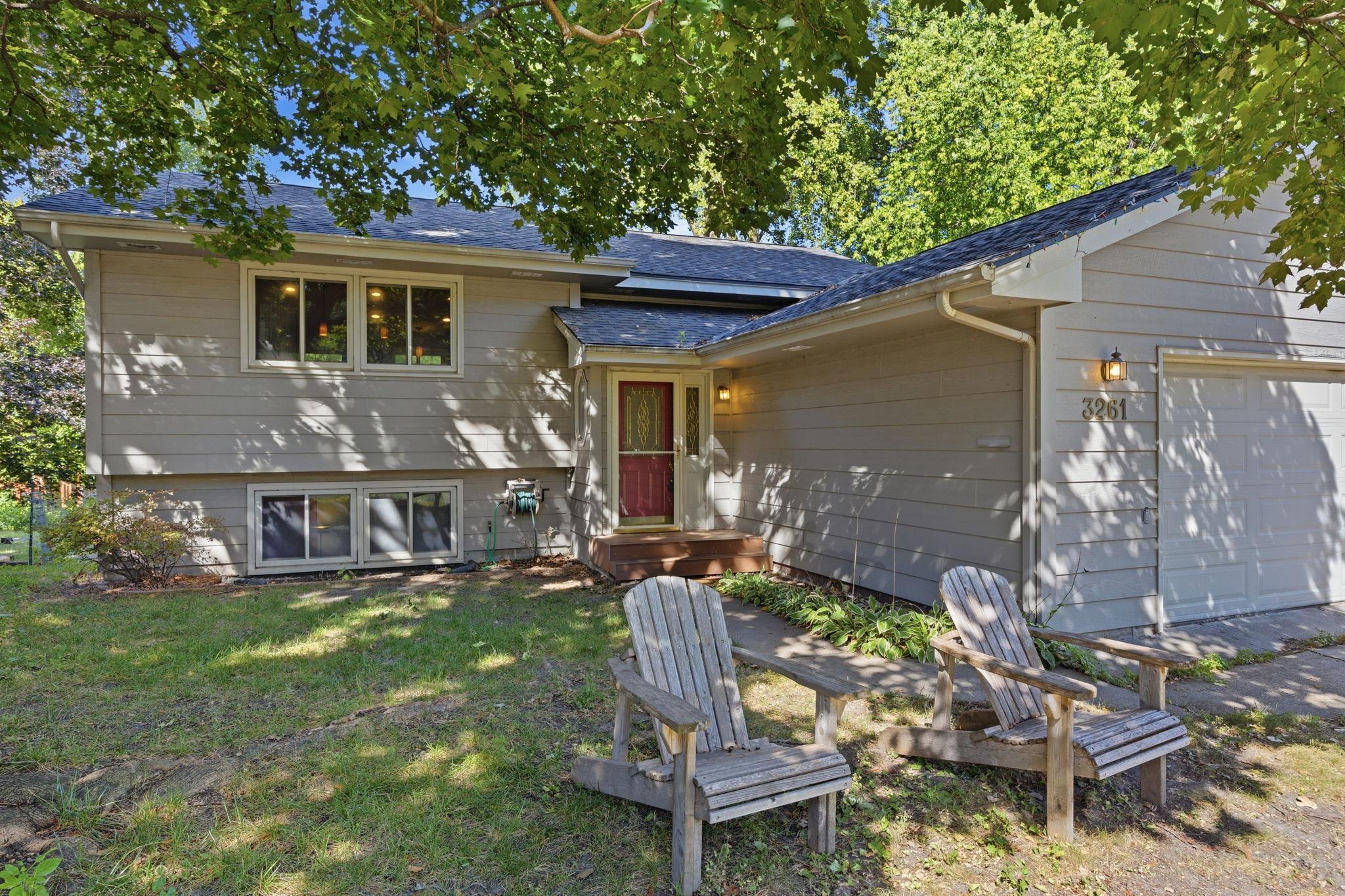 3261 Zane Avenue N Property Photo 21