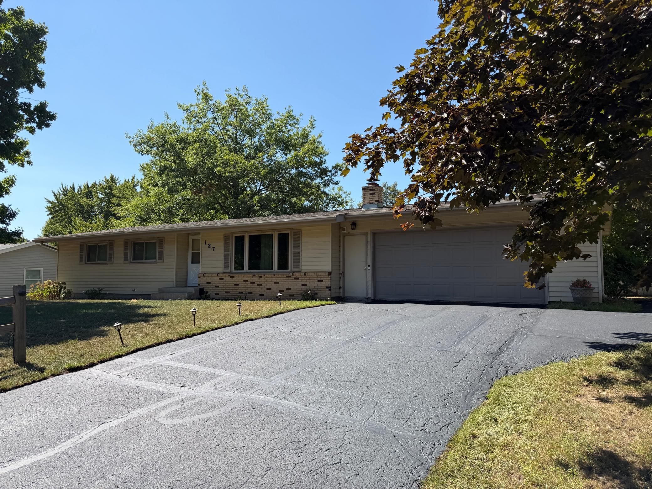 127 8th Avenue Se Property Photo 2