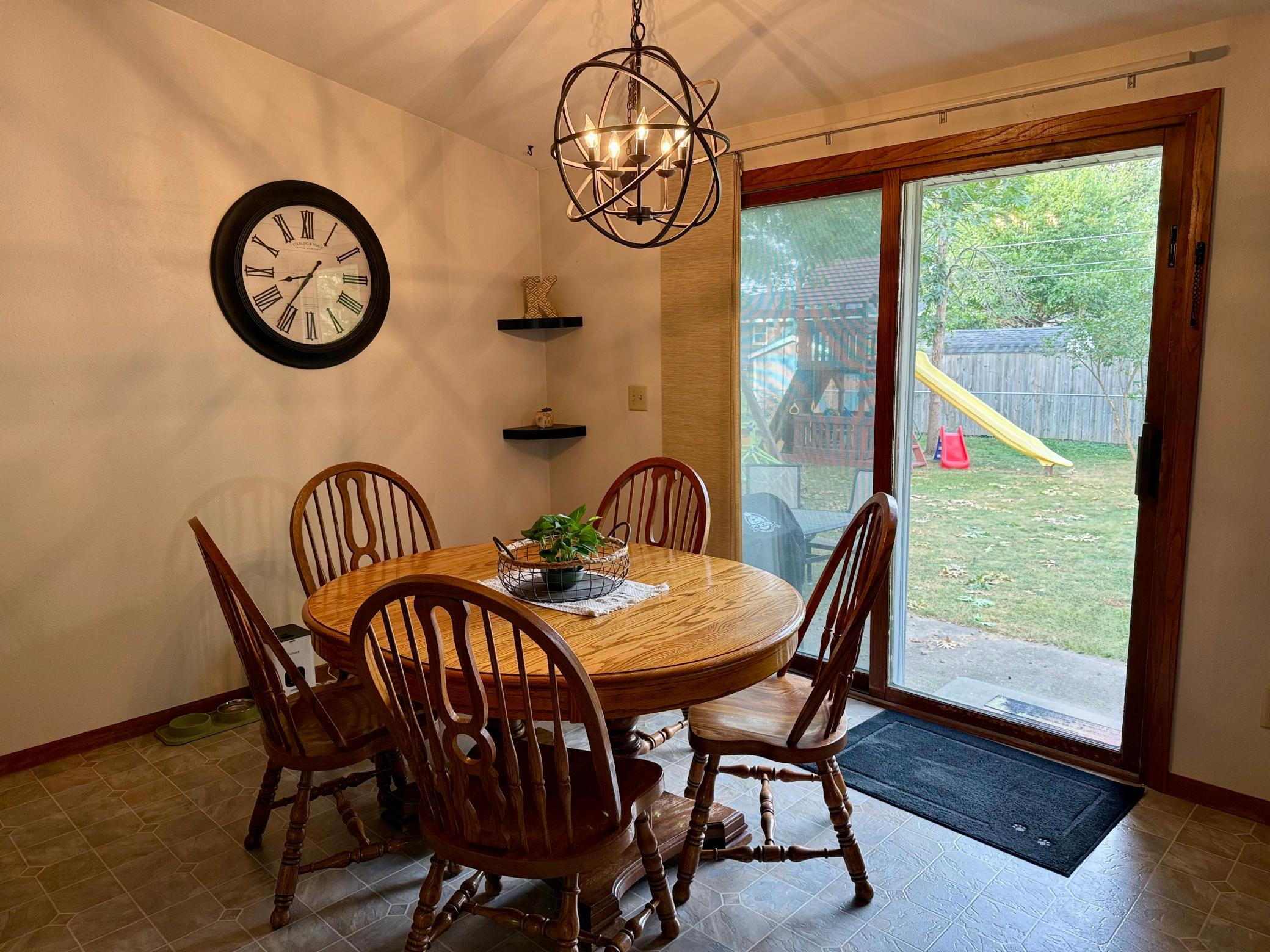 127 8th Avenue Se Property Photo 15