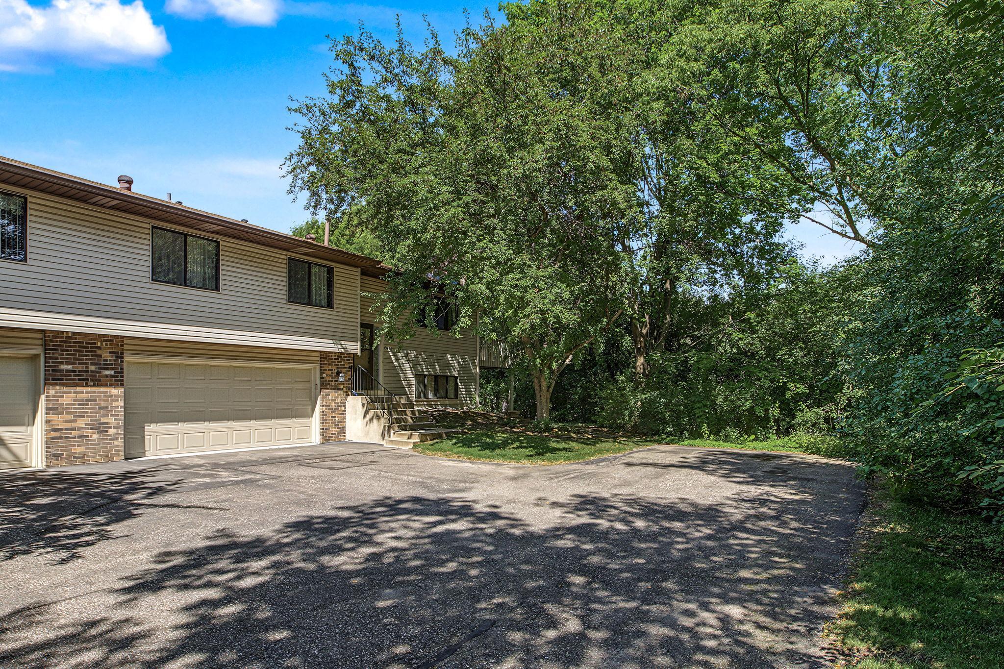 8445 Morgan Lane Property Photo 1