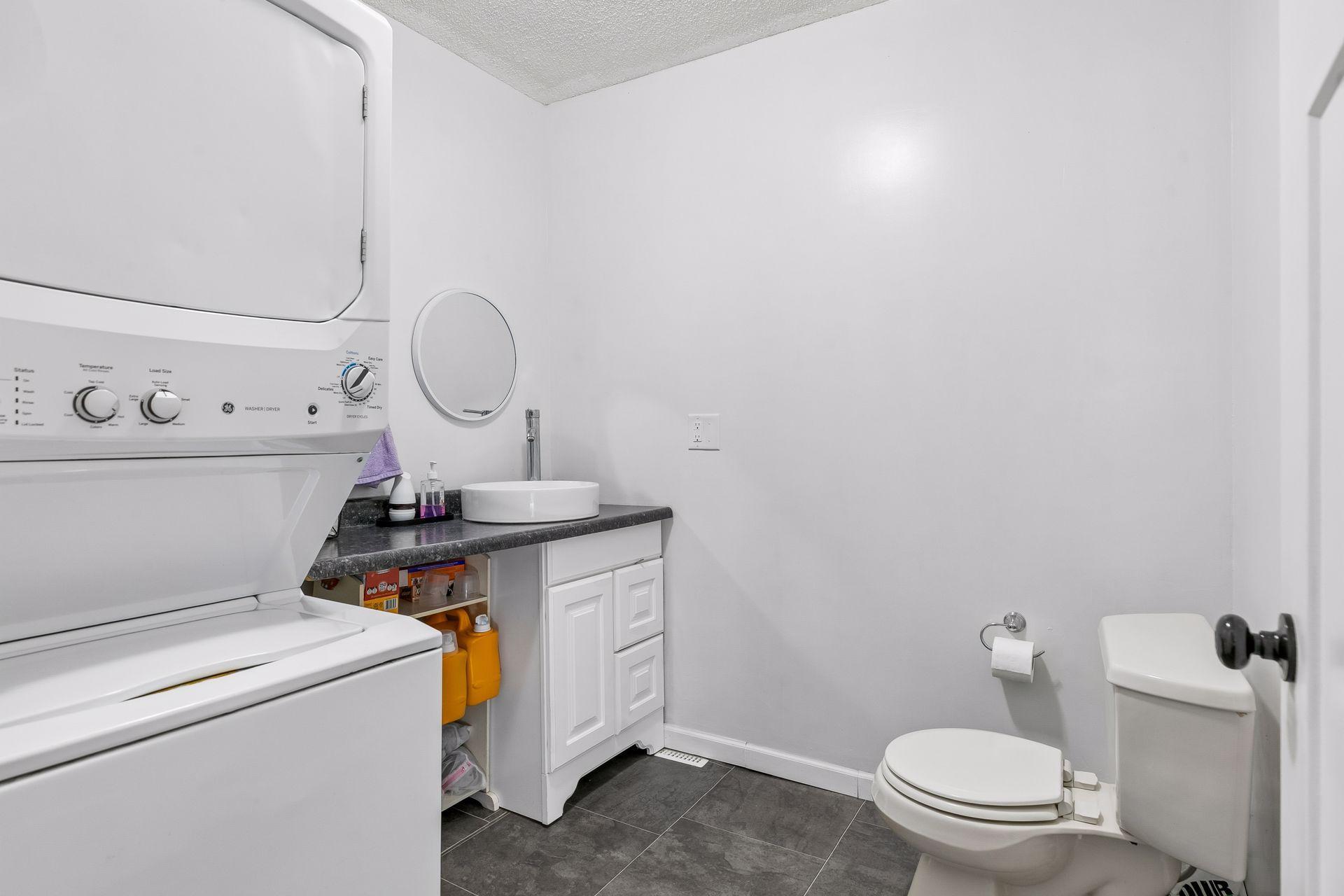 2448 County Road G Property Photo 13
