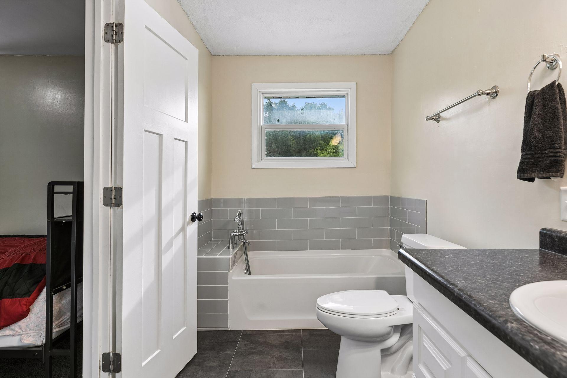 2448 County Road G Property Photo 17