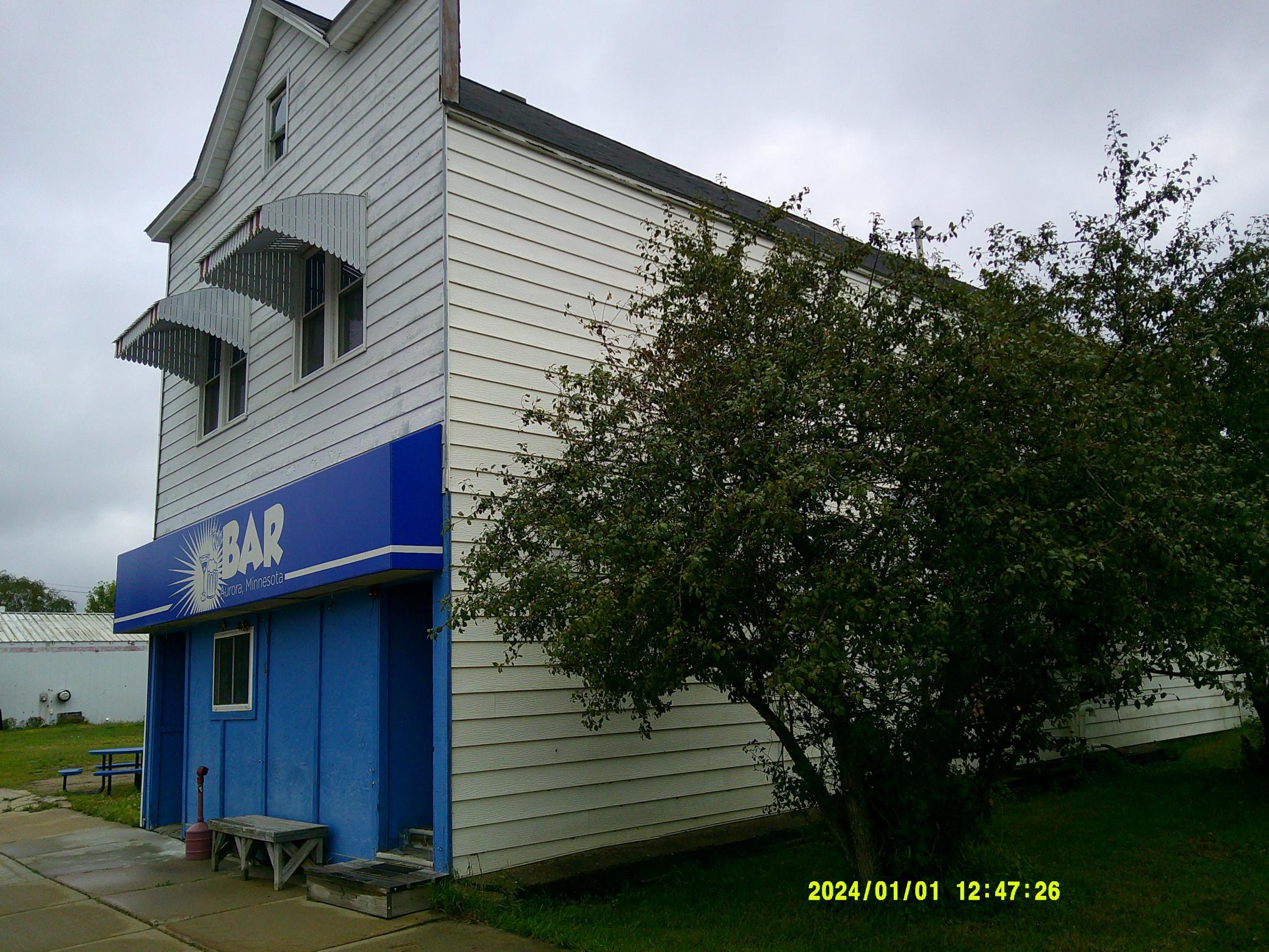 304 Main Street N Property Photo 2
