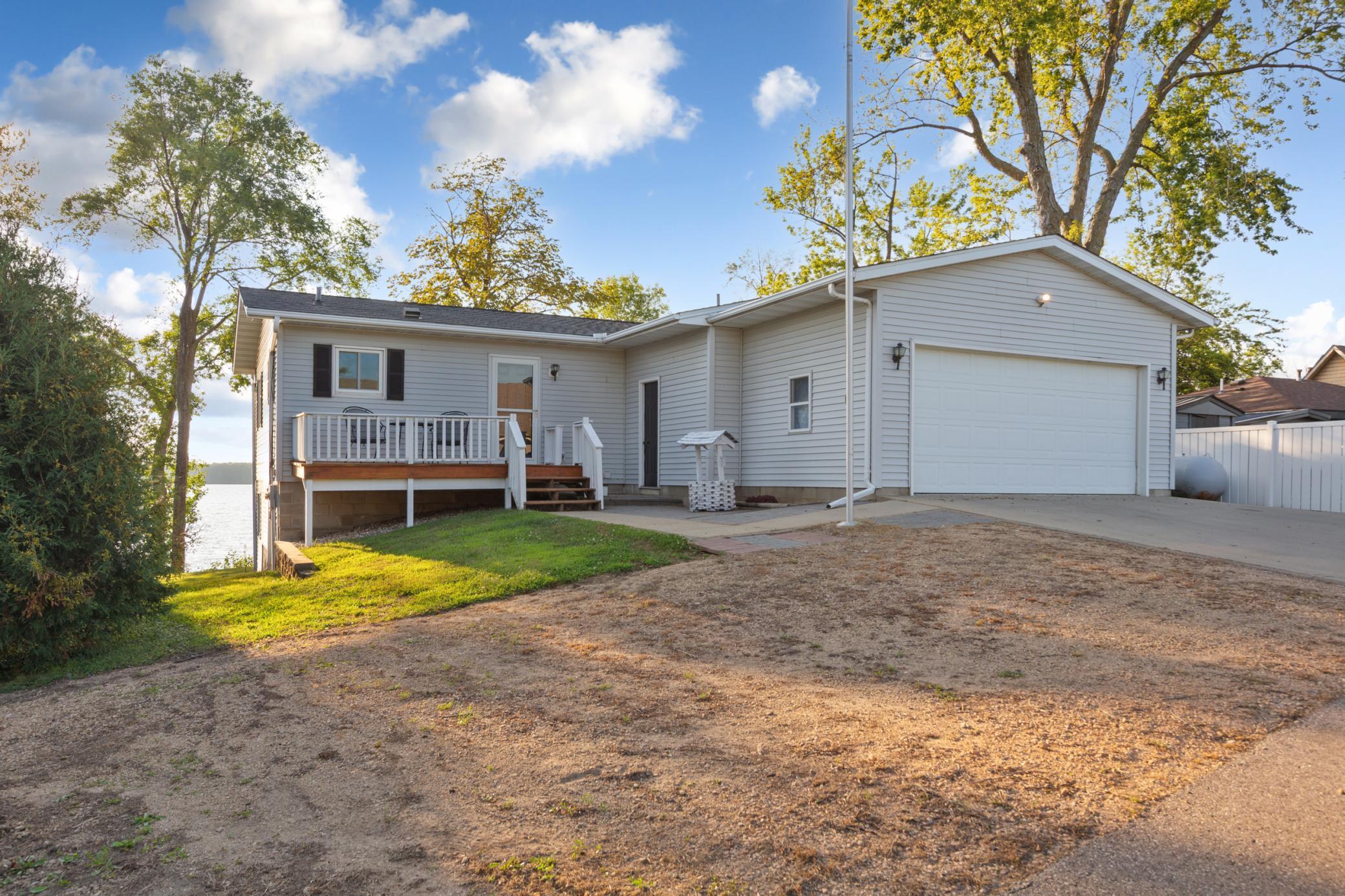46916 Glens Beach Road Property Photo 1