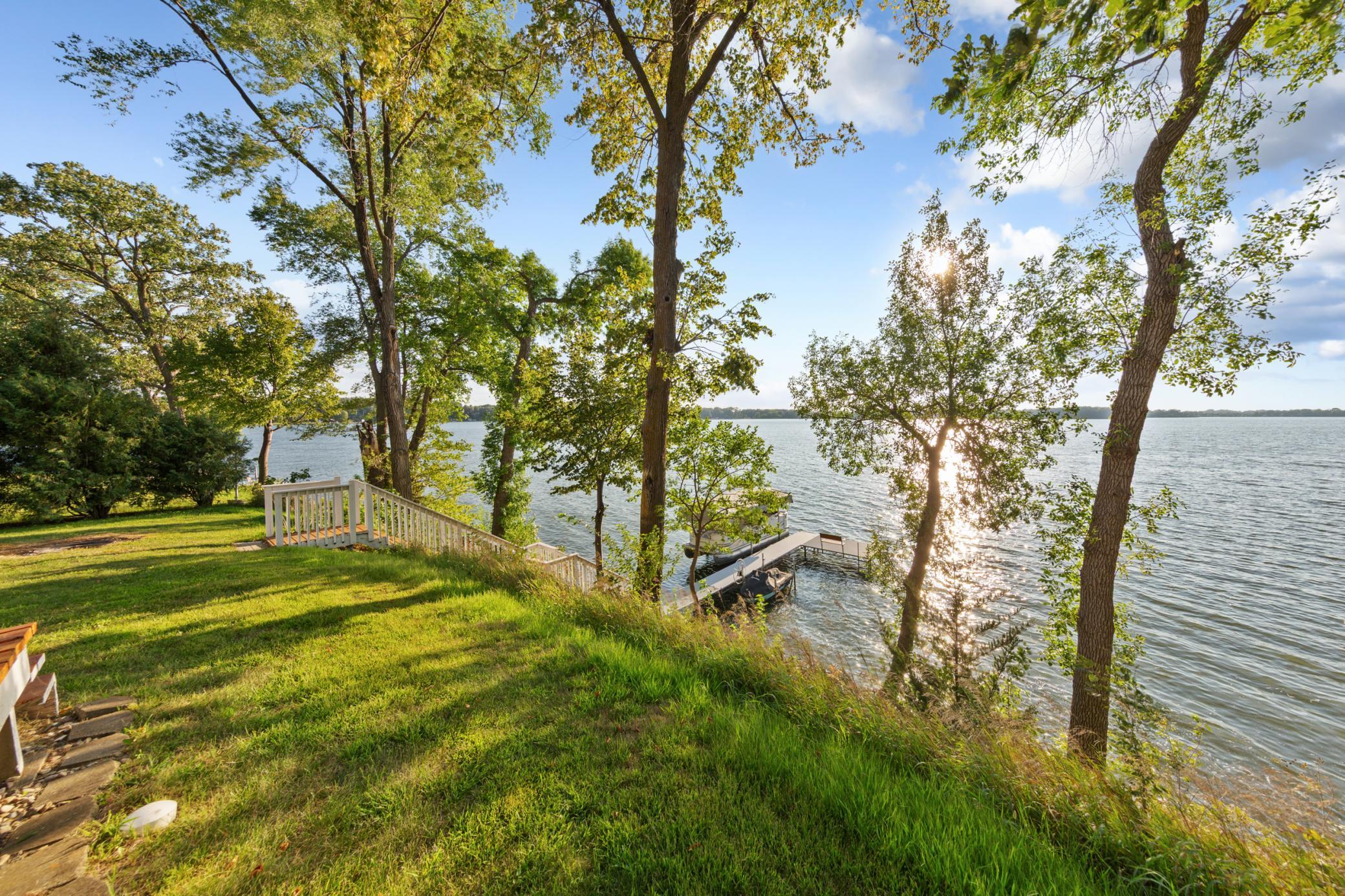 46916 Glens Beach Road Property Photo 3