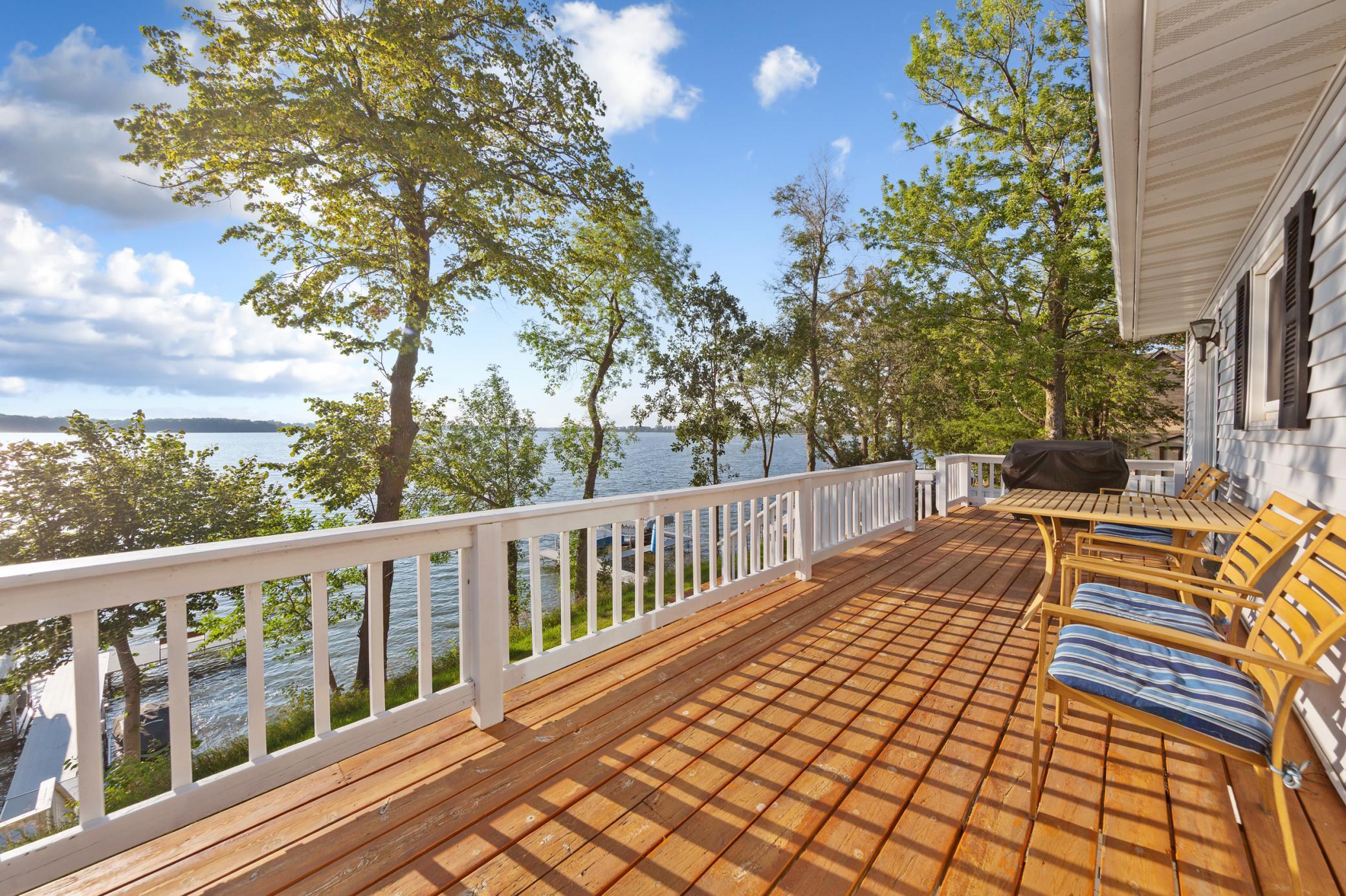 46916 Glens Beach Road Property Photo 7