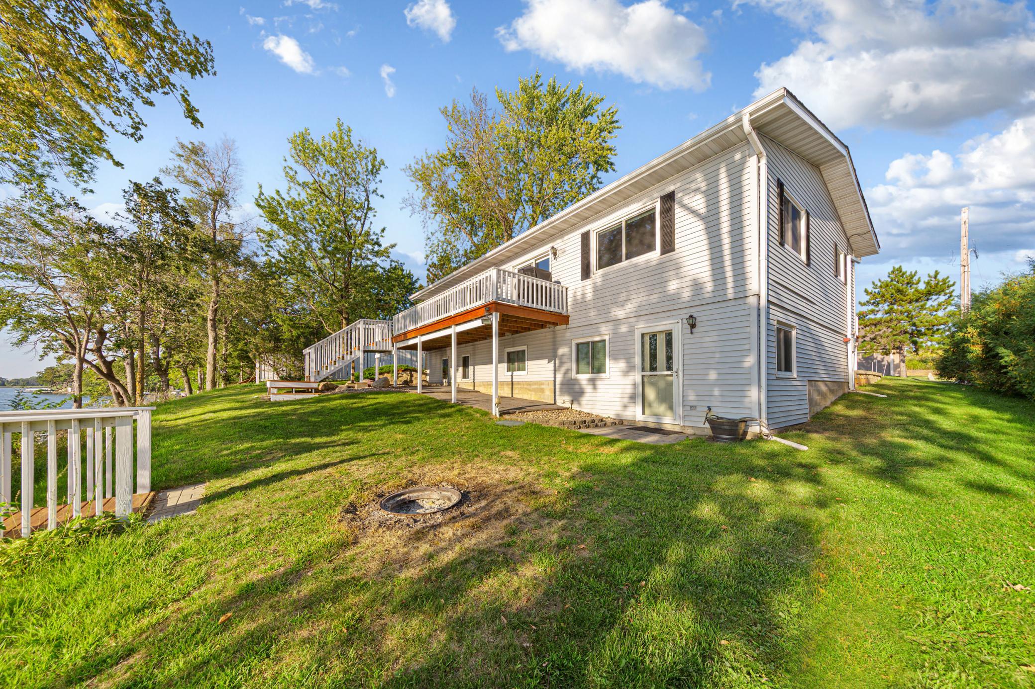 46916 Glens Beach Road Property Photo 8