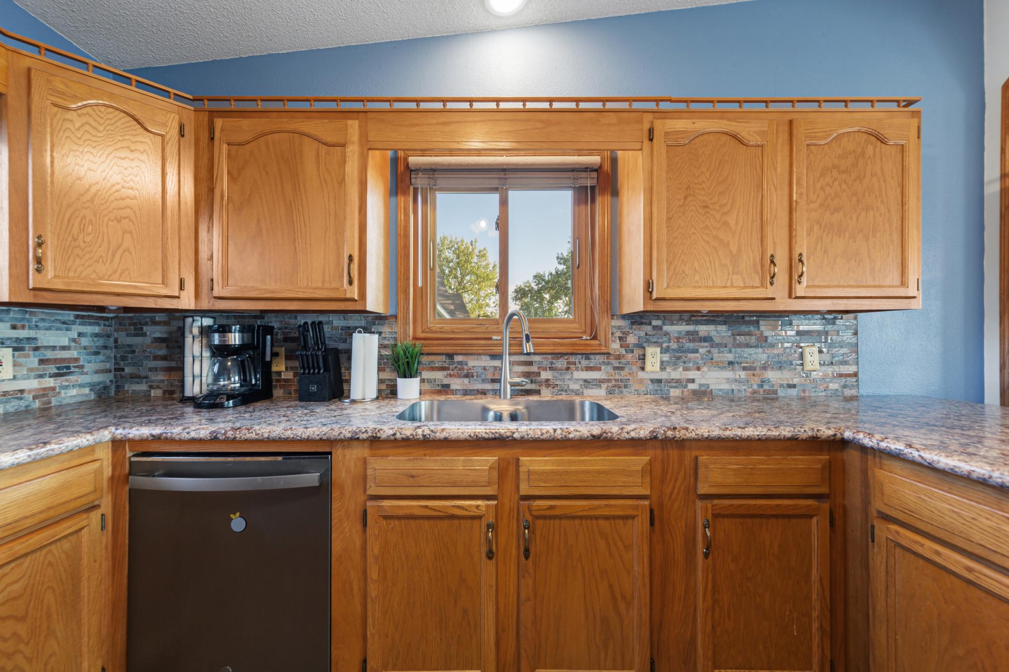 46916 Glens Beach Road Property Photo 12