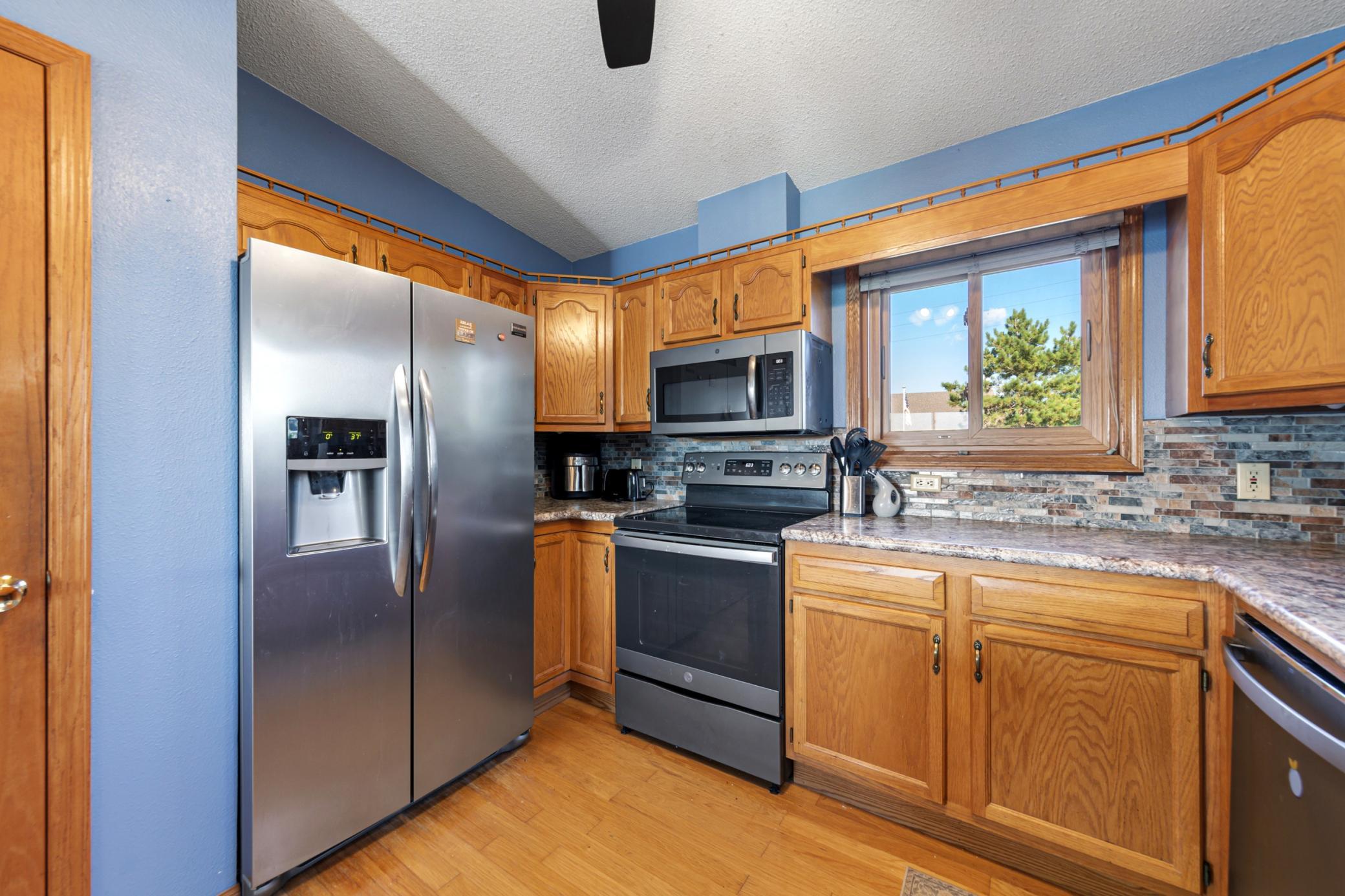 46916 Glens Beach Road Property Photo 13