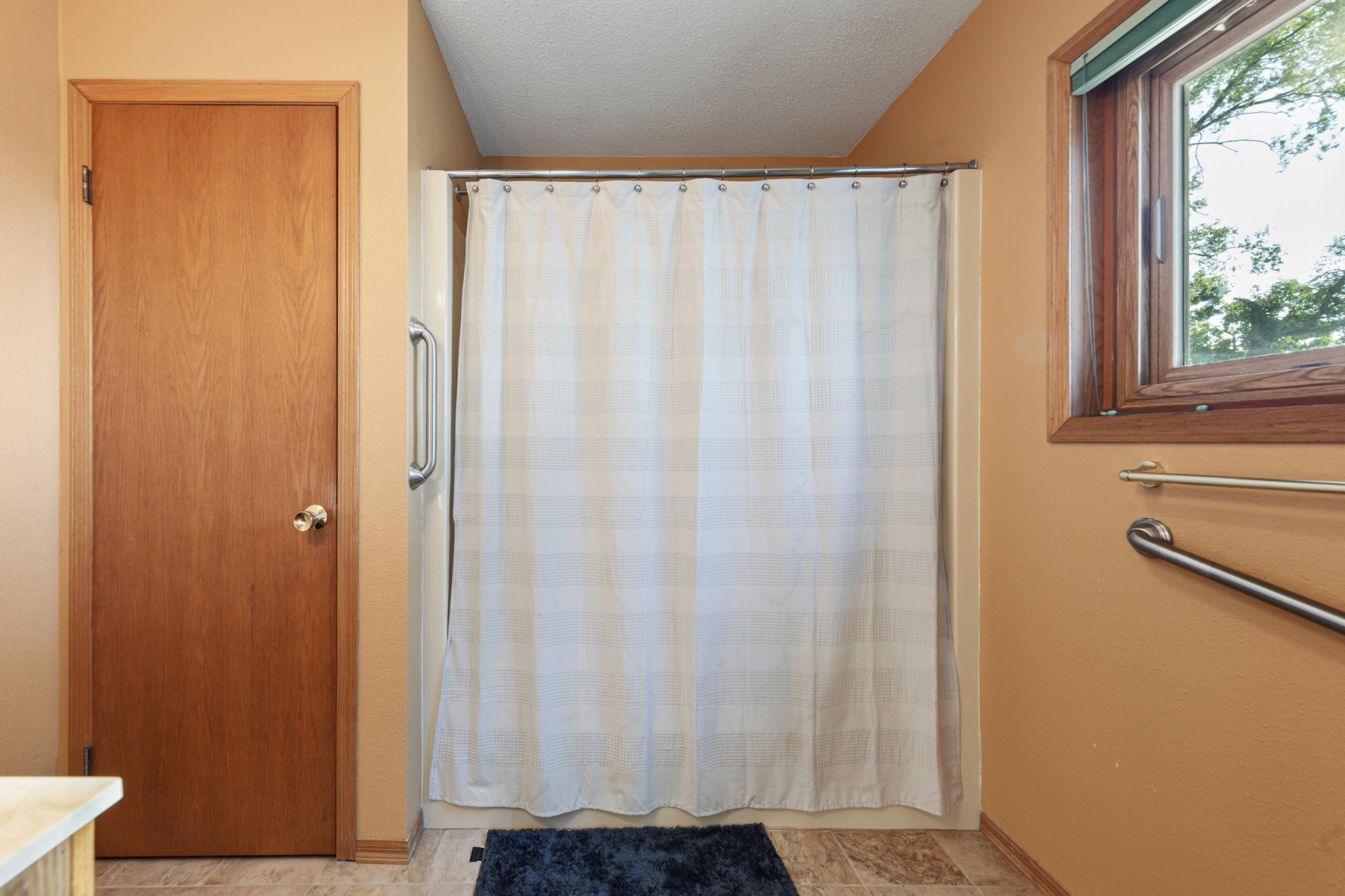46916 Glens Beach Road Property Photo 23