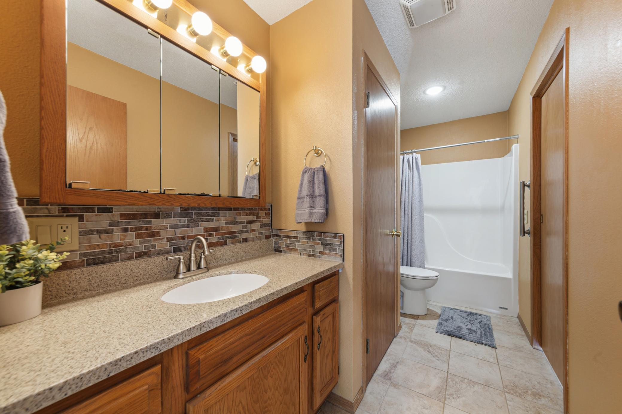 46916 Glens Beach Road Property Photo 26