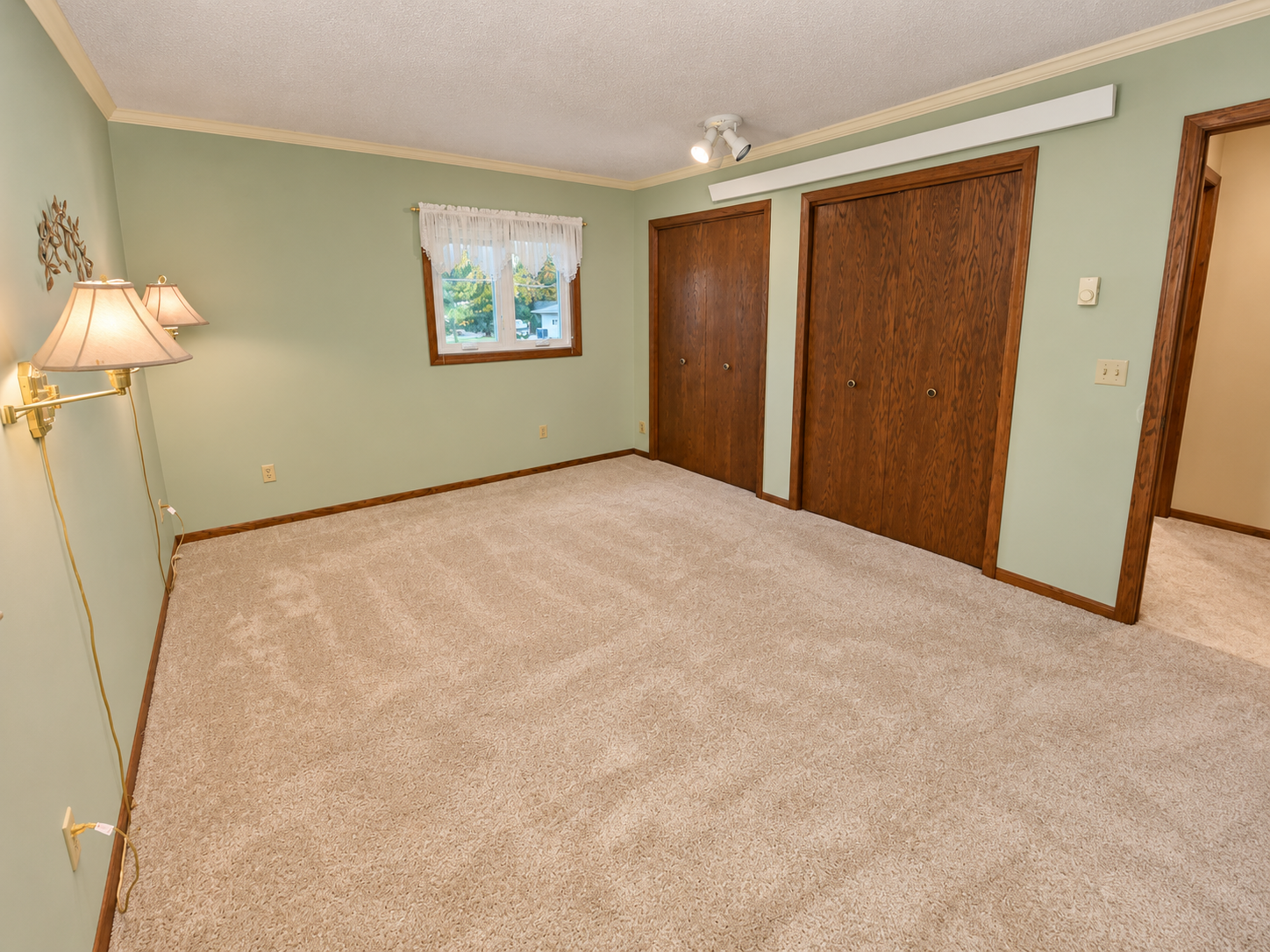 913 1st Avenue Se Property Photo 29