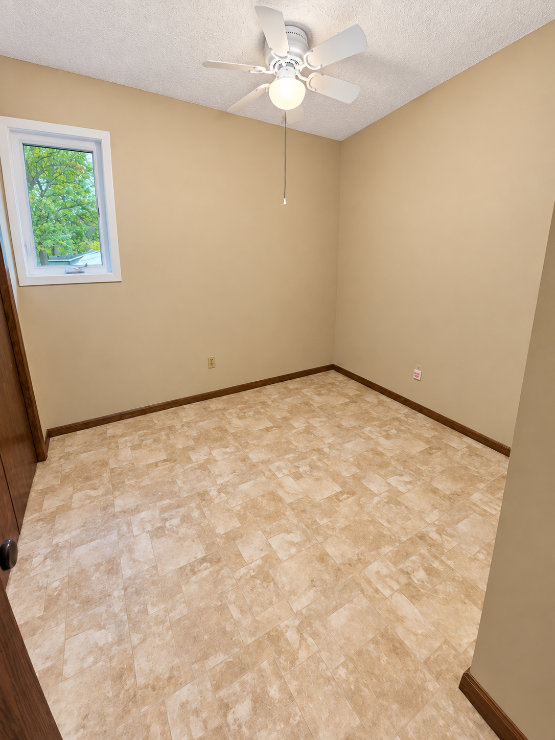 913 1st Avenue Se Property Photo 36
