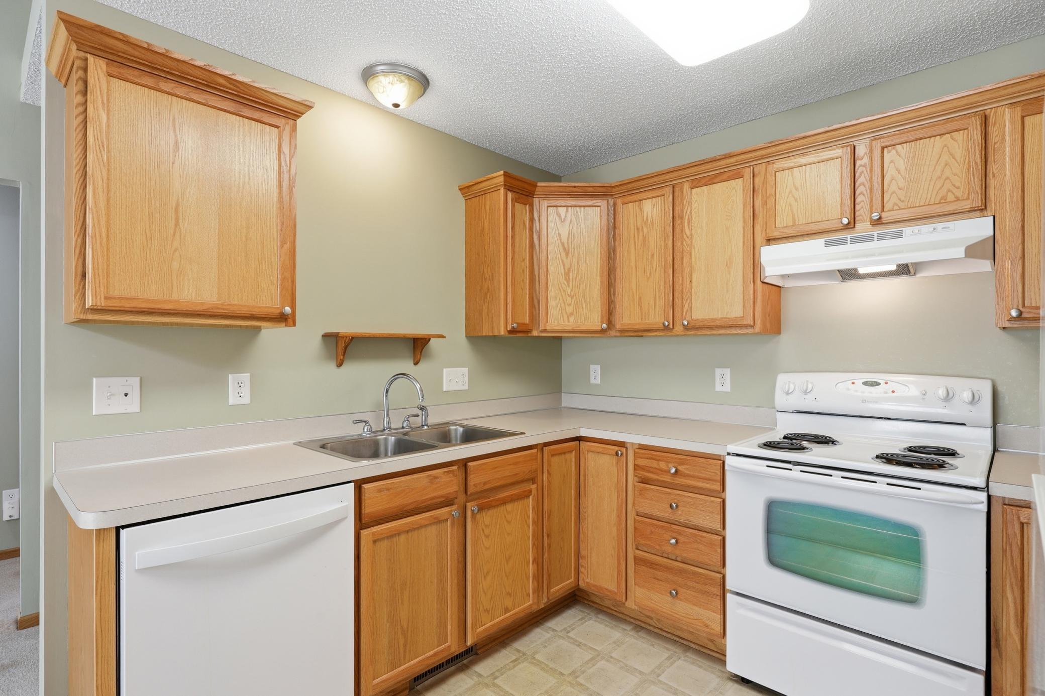 1005 Ivy Ridge Terrace Property Photo 15