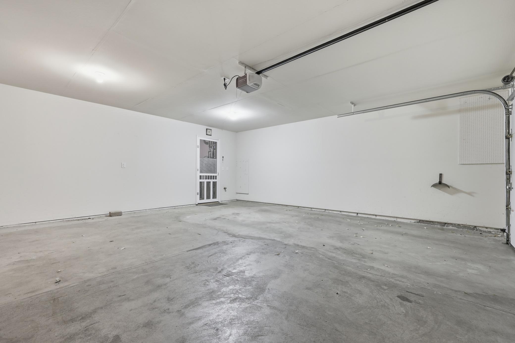 1005 Ivy Ridge Terrace Property Photo 24