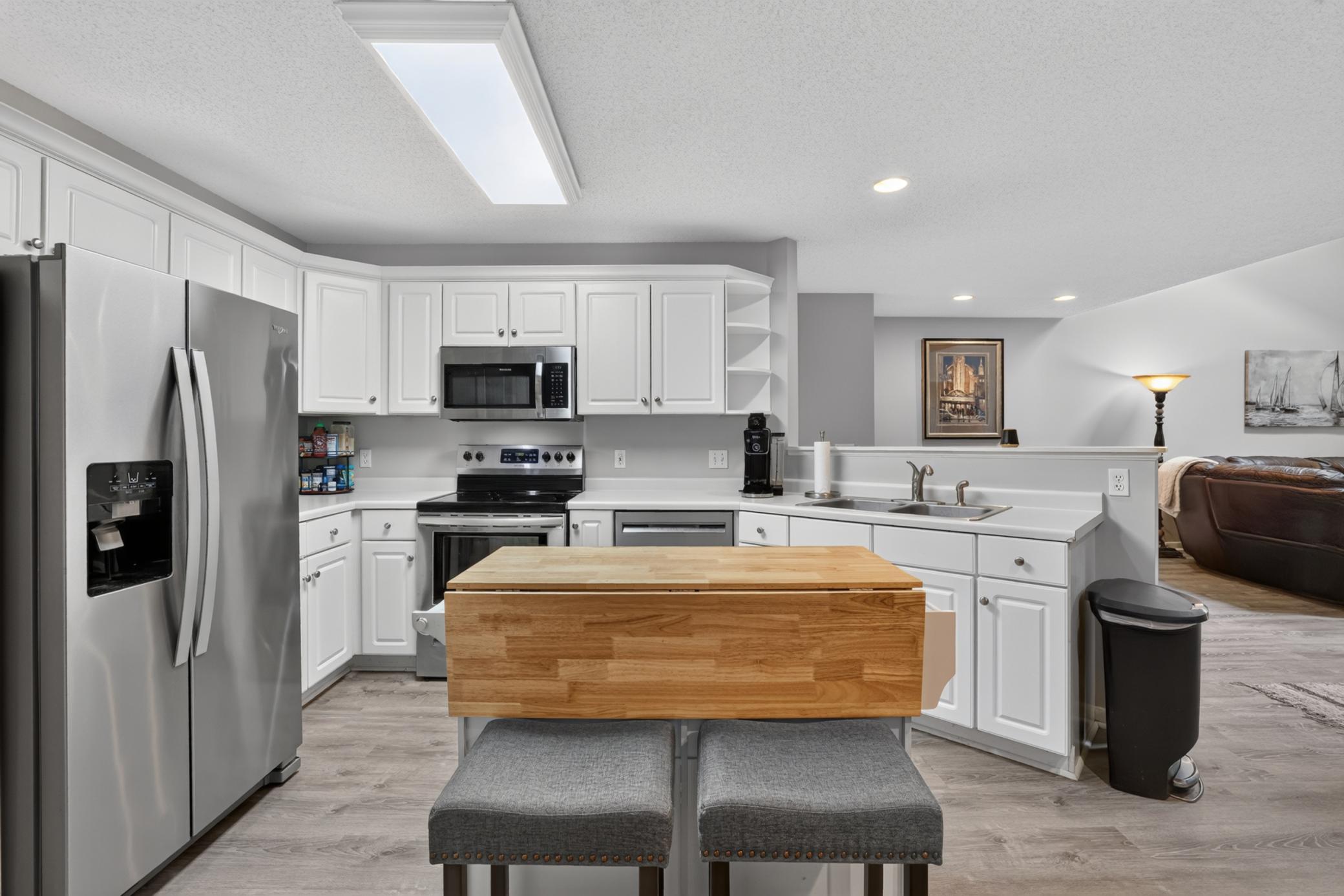 2408 Viola Heights Drive Ne Property Photo 18