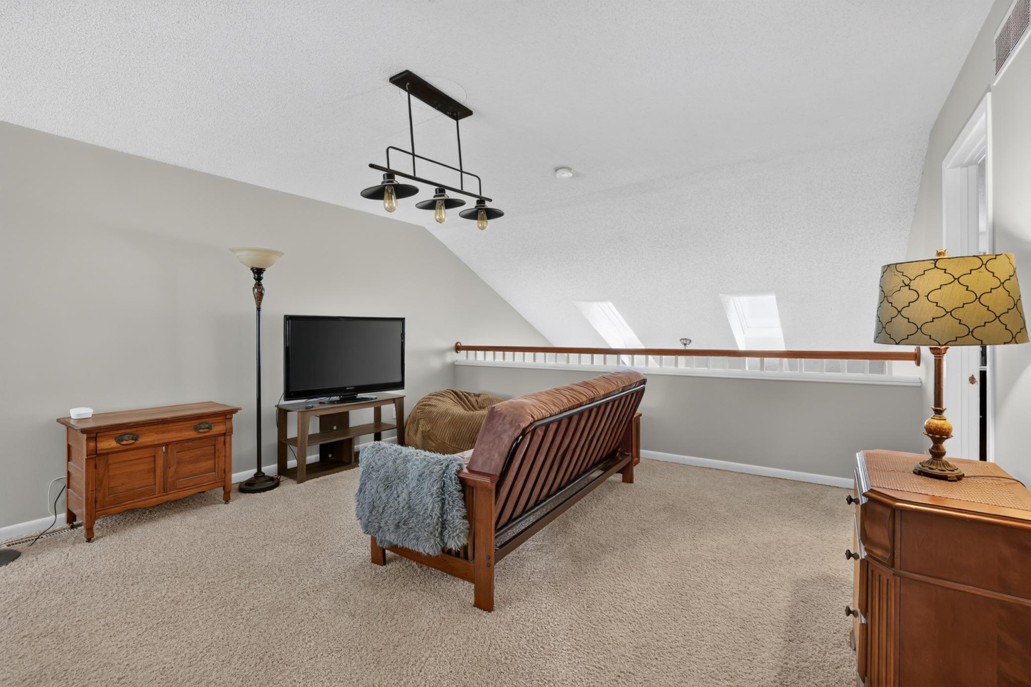 2408 Viola Heights Drive Ne Property Photo 26
