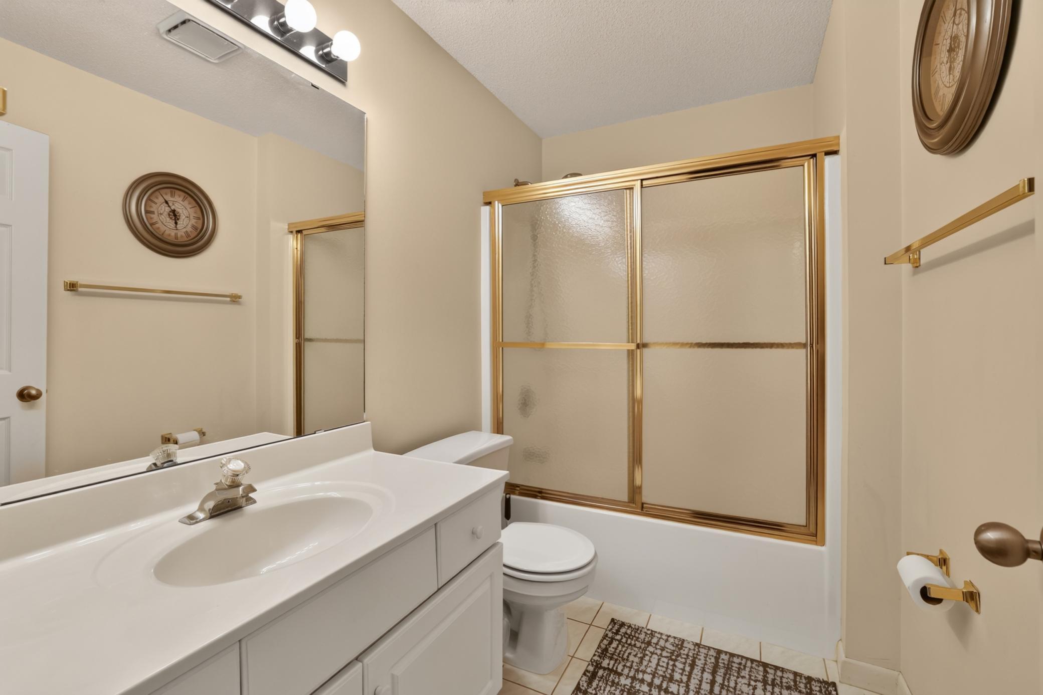 2408 Viola Heights Drive Ne Property Photo 33