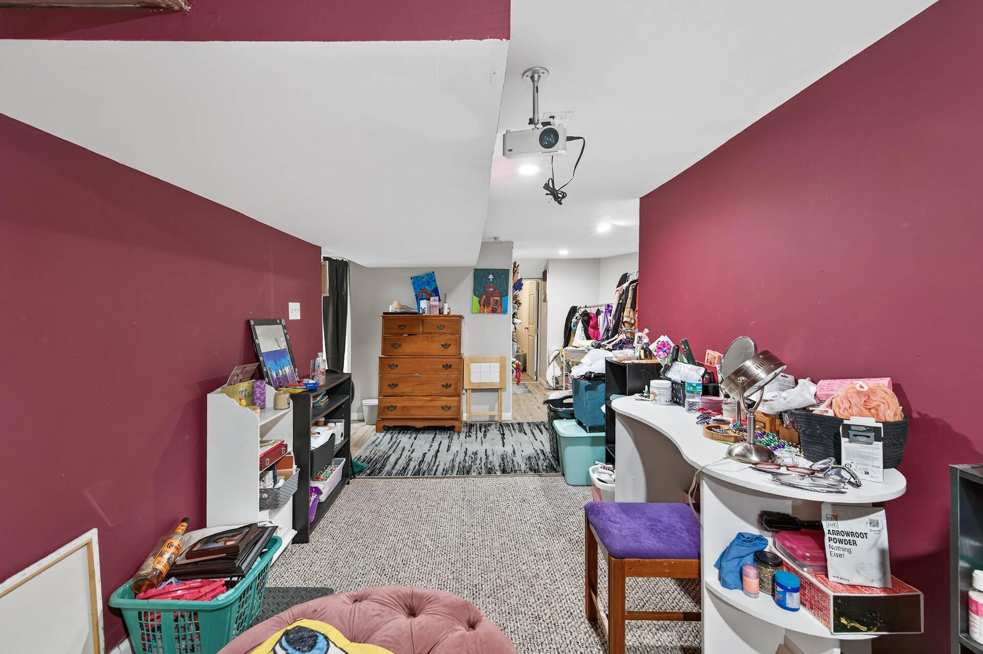 895 Rose Avenue E Property Photo 22