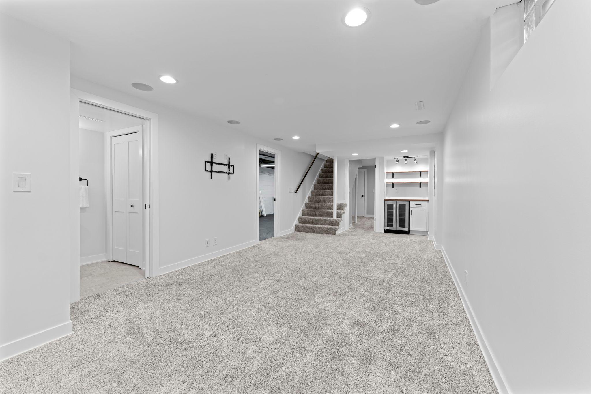 1619 Constance Drive E Property Photo 31