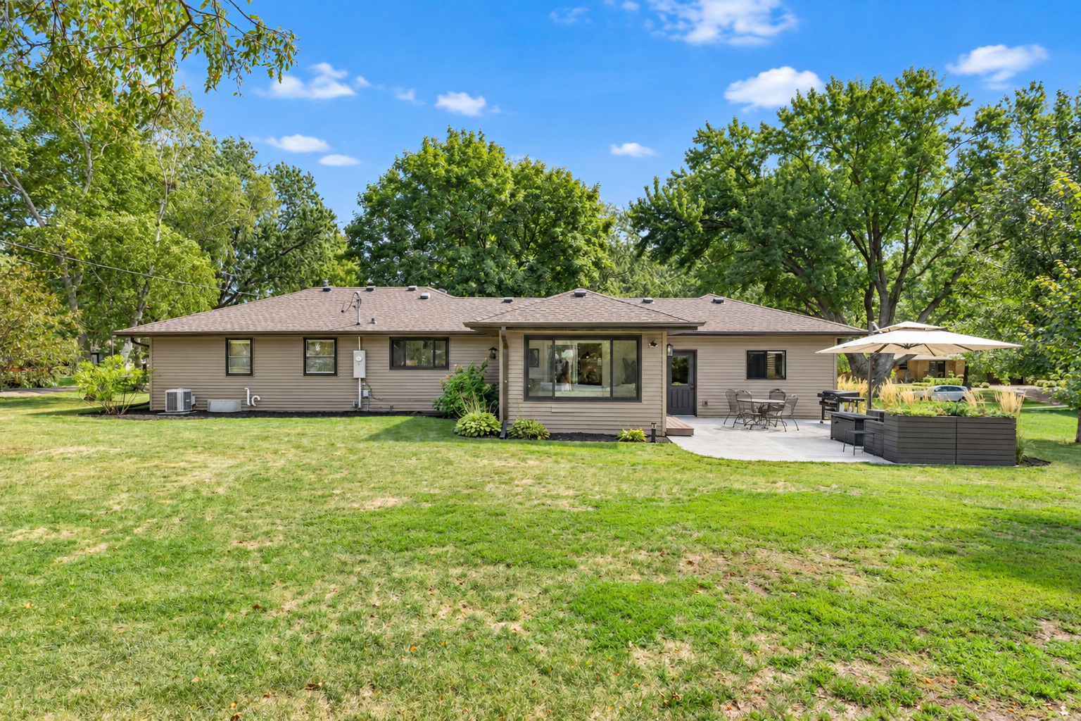 1619 Constance Drive E Property Photo 47