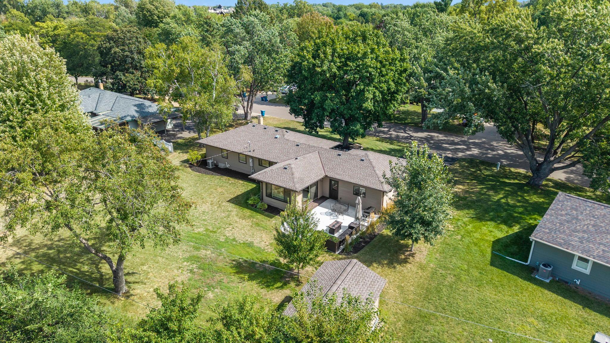 1619 Constance Drive E Property Photo 49