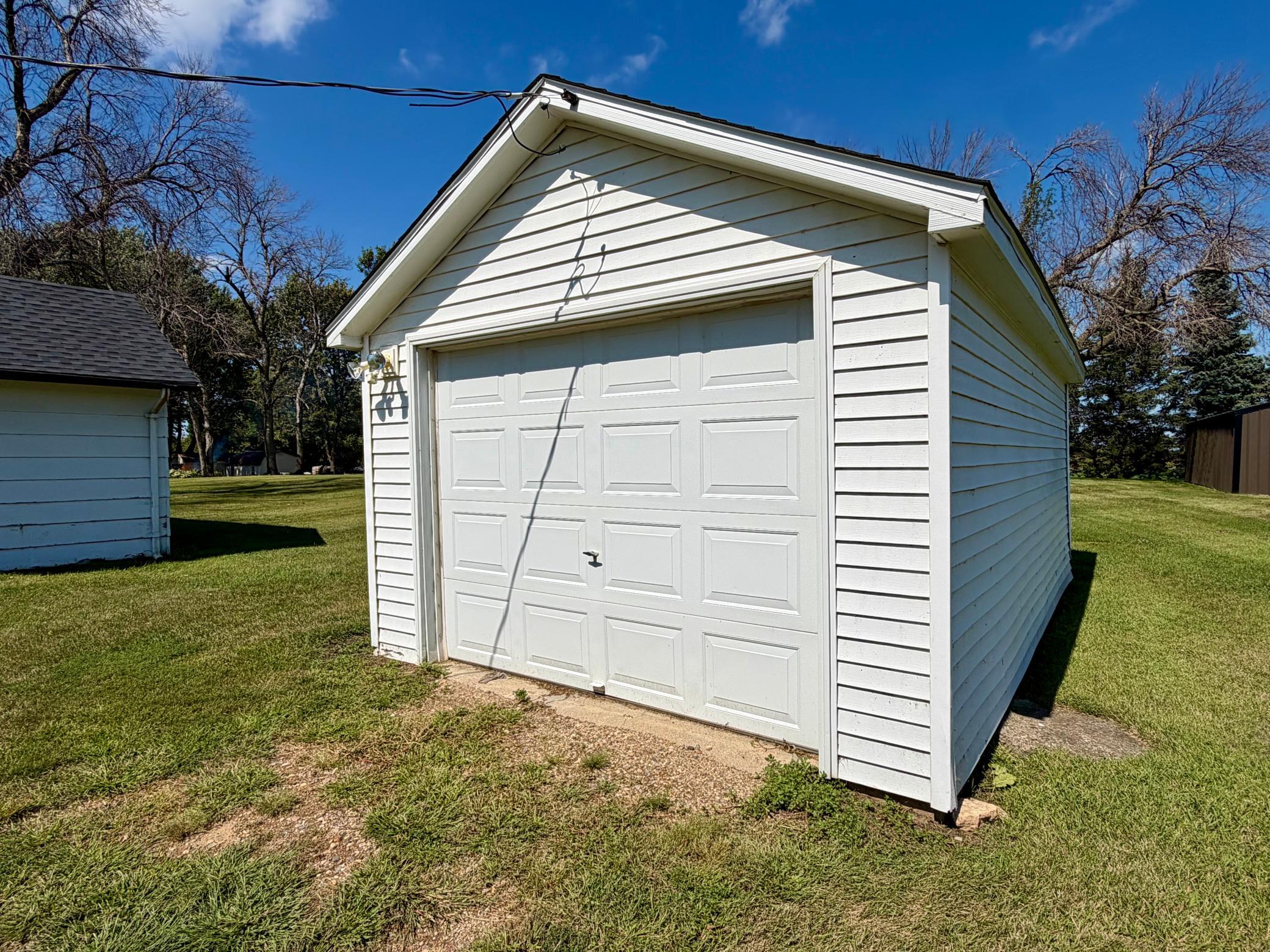 57736 370th Street Property Photo 13