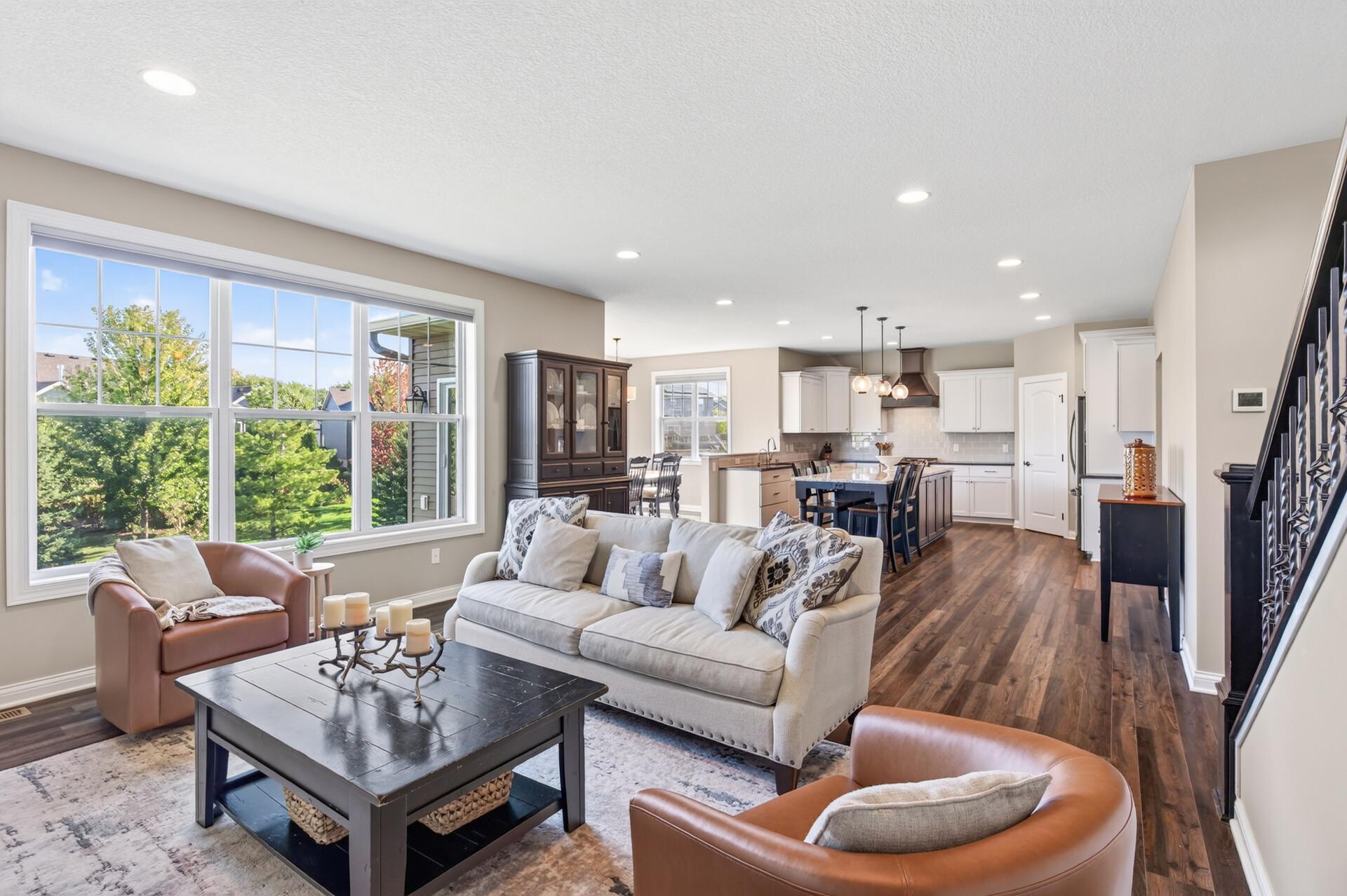 12410 Violet Circle Property Photo 7
