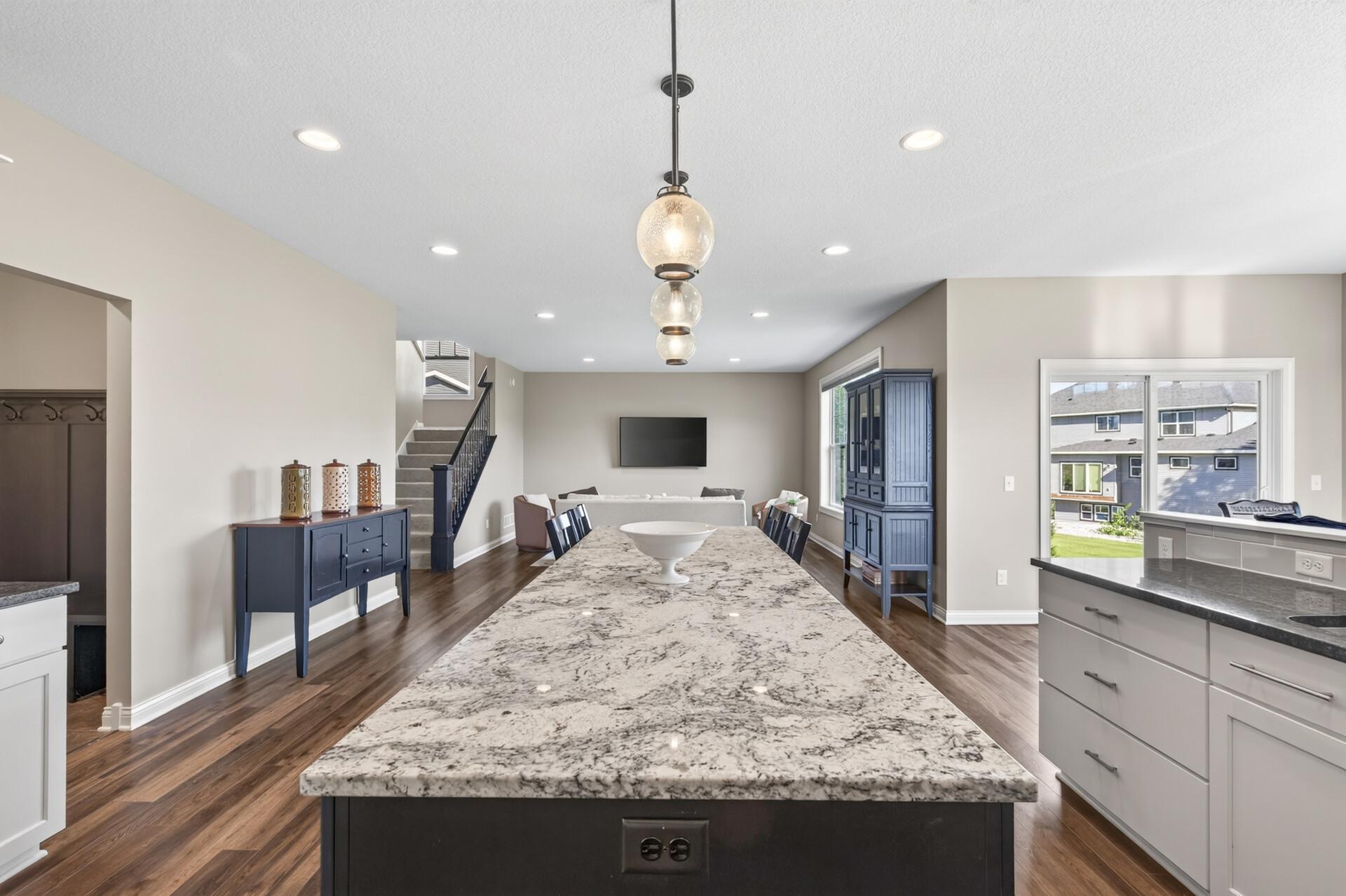12410 Violet Circle Property Photo 12