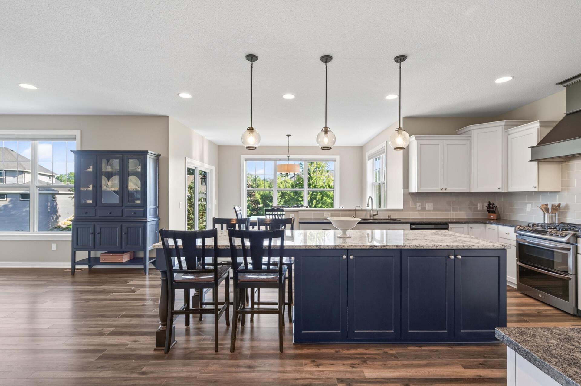 12410 Violet Circle Property Photo 13