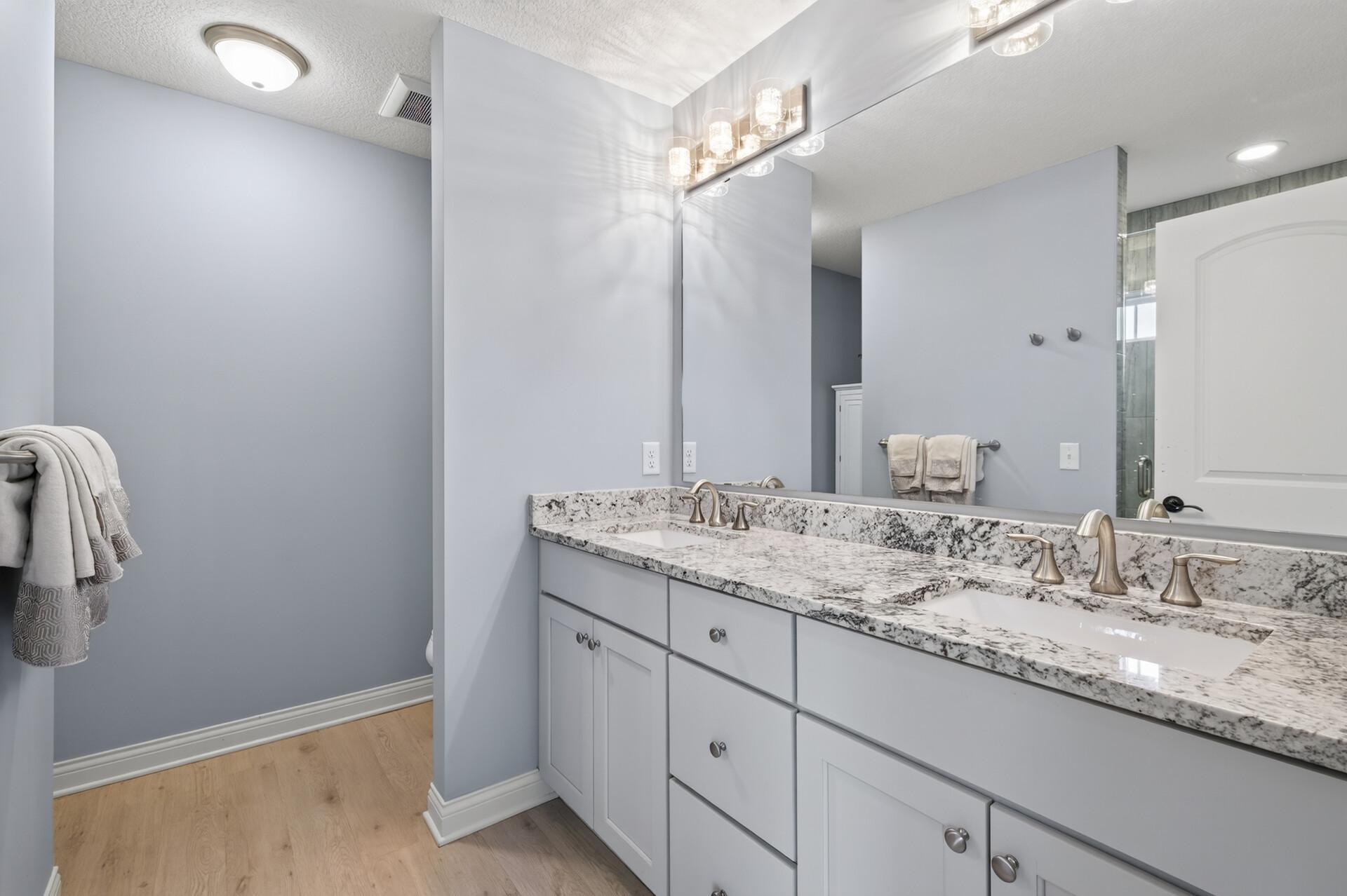 12410 Violet Circle Property Photo 25