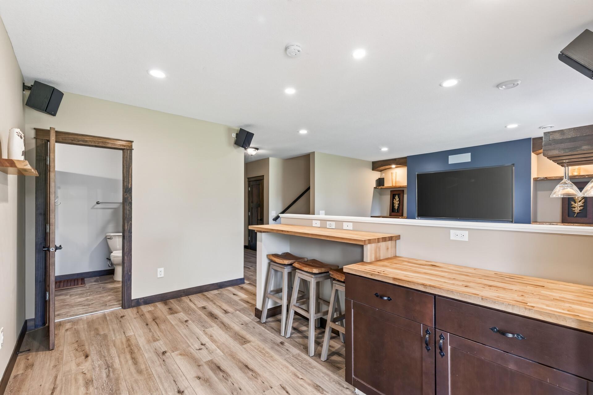 12410 Violet Circle Property Photo 43