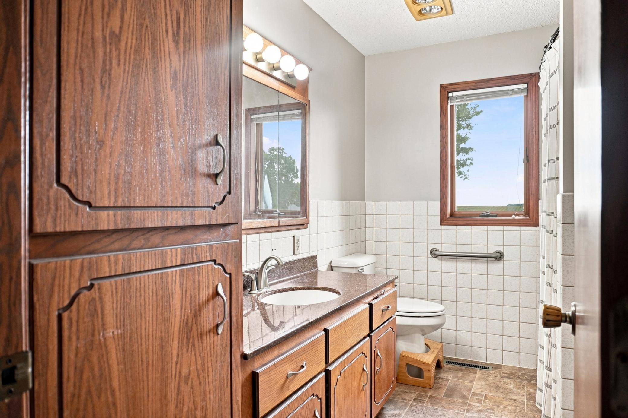 107 Church Street Property Photo 14