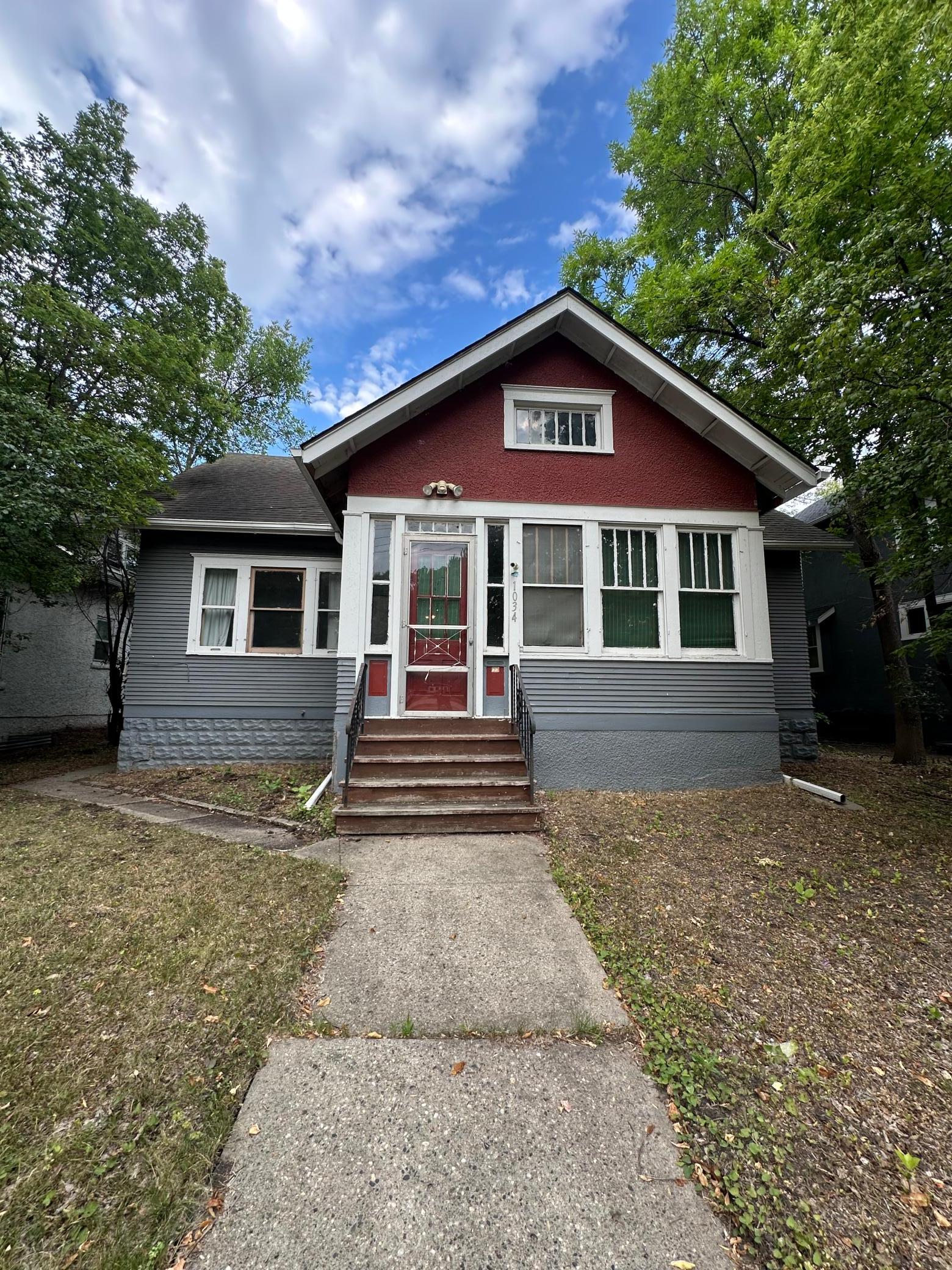 1034 University Drive N Property Photo 1