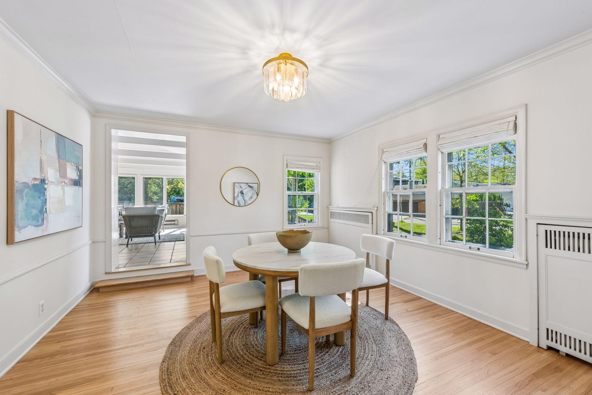 2720 Sunset Boulevard Property Photo 8