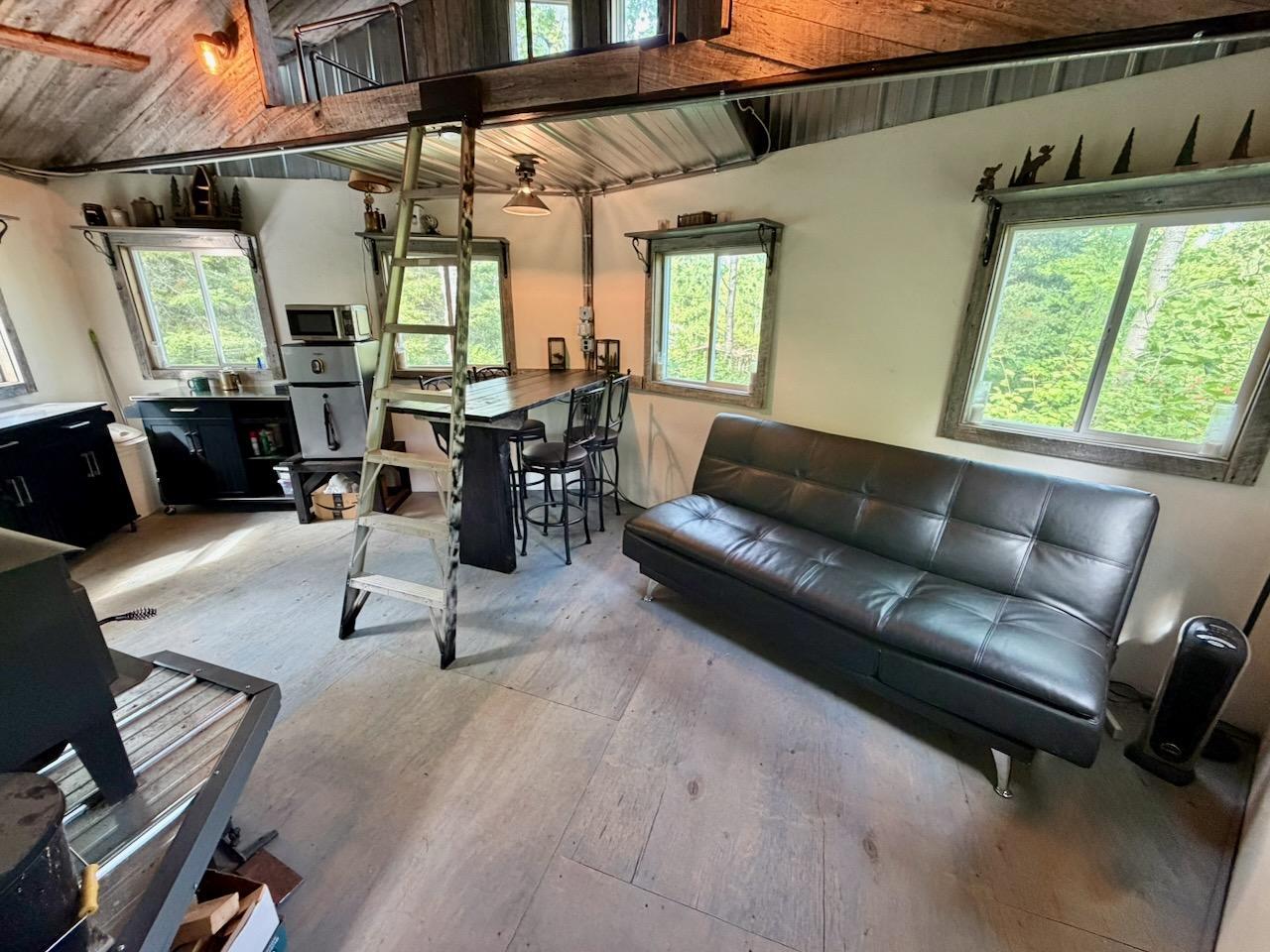 4704 Highway 169 Property Photo 10