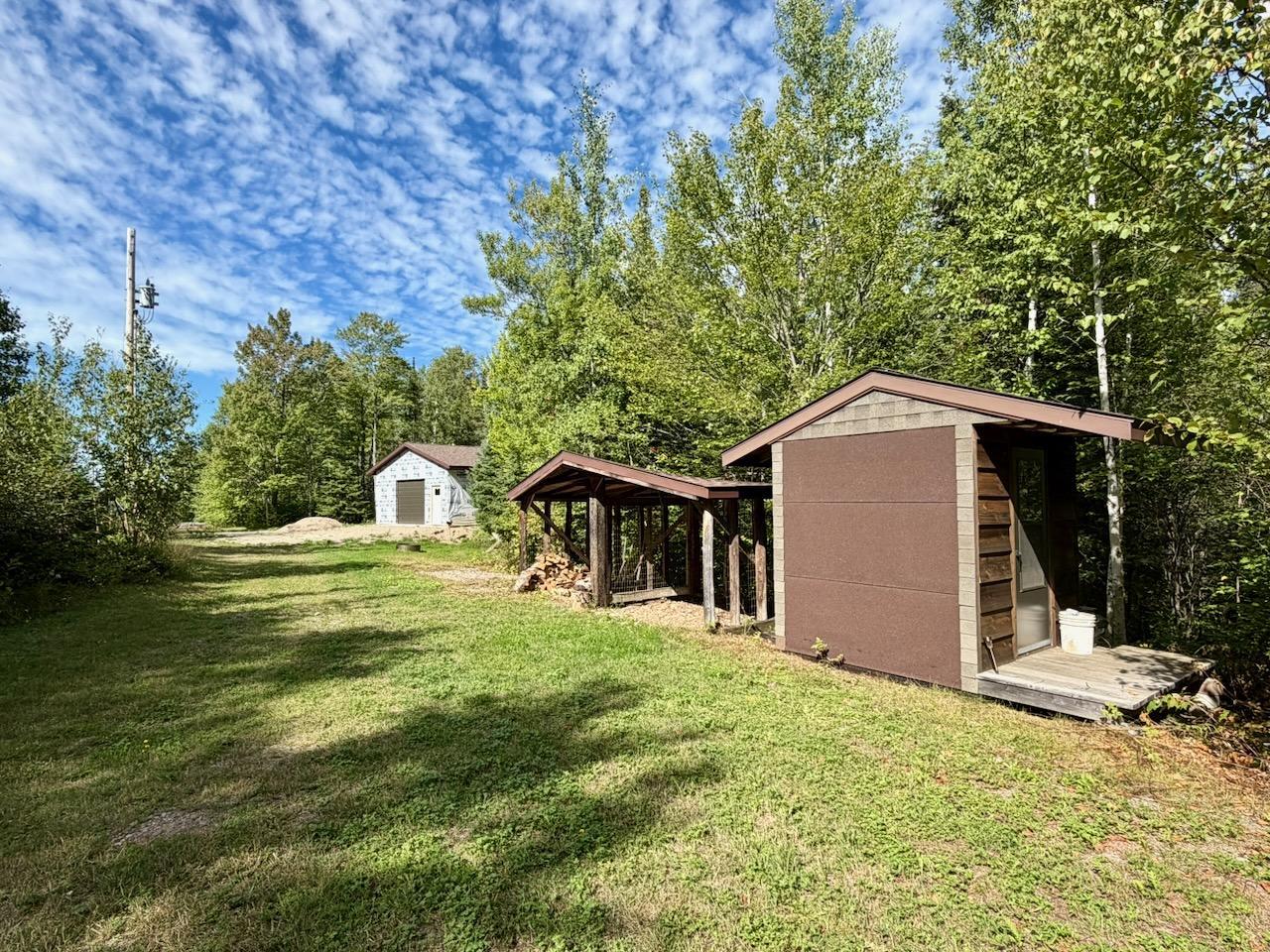 4704 Highway 169 Property Photo 37