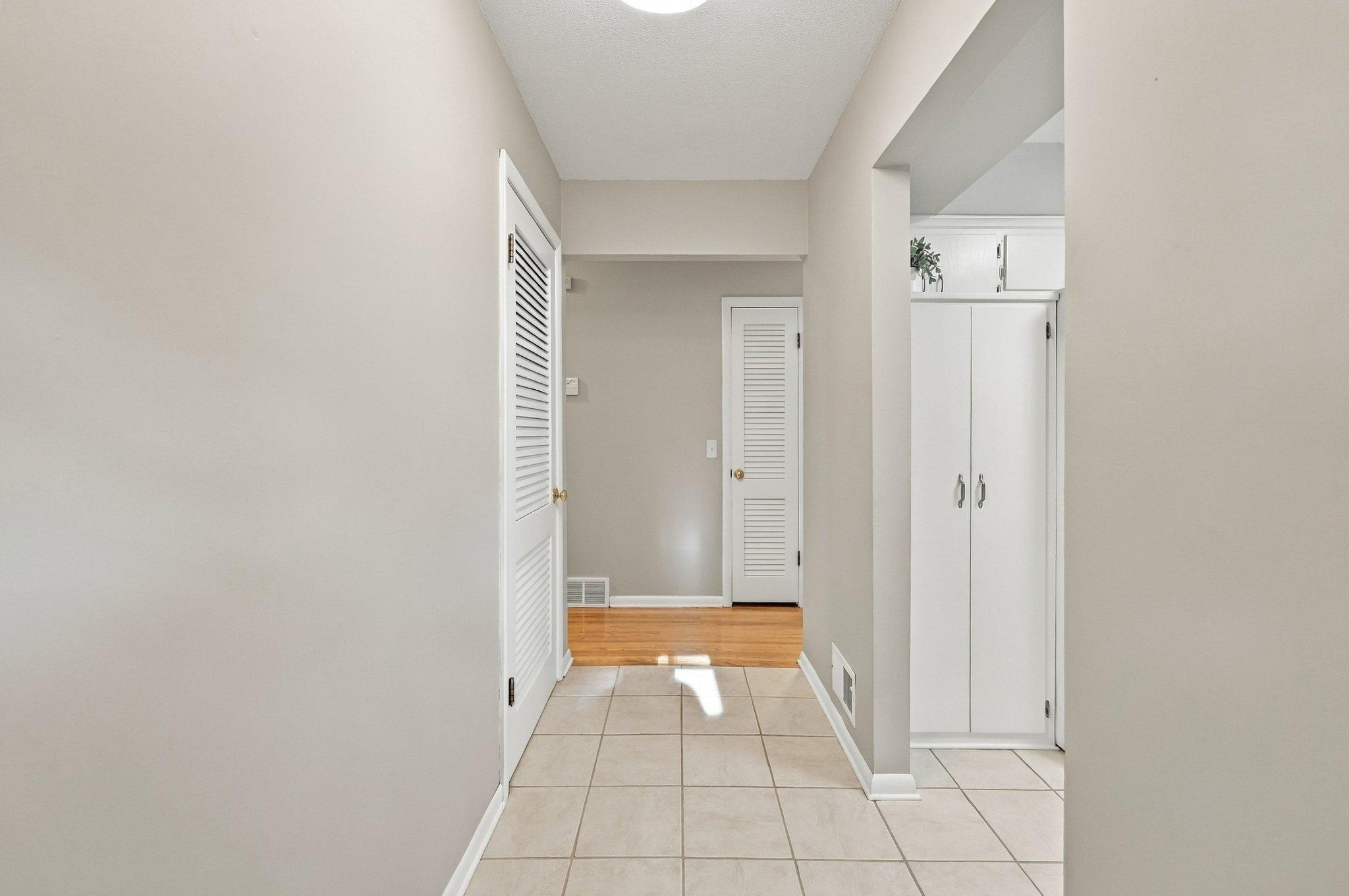 3966 Earlynn Lane Property Photo 18