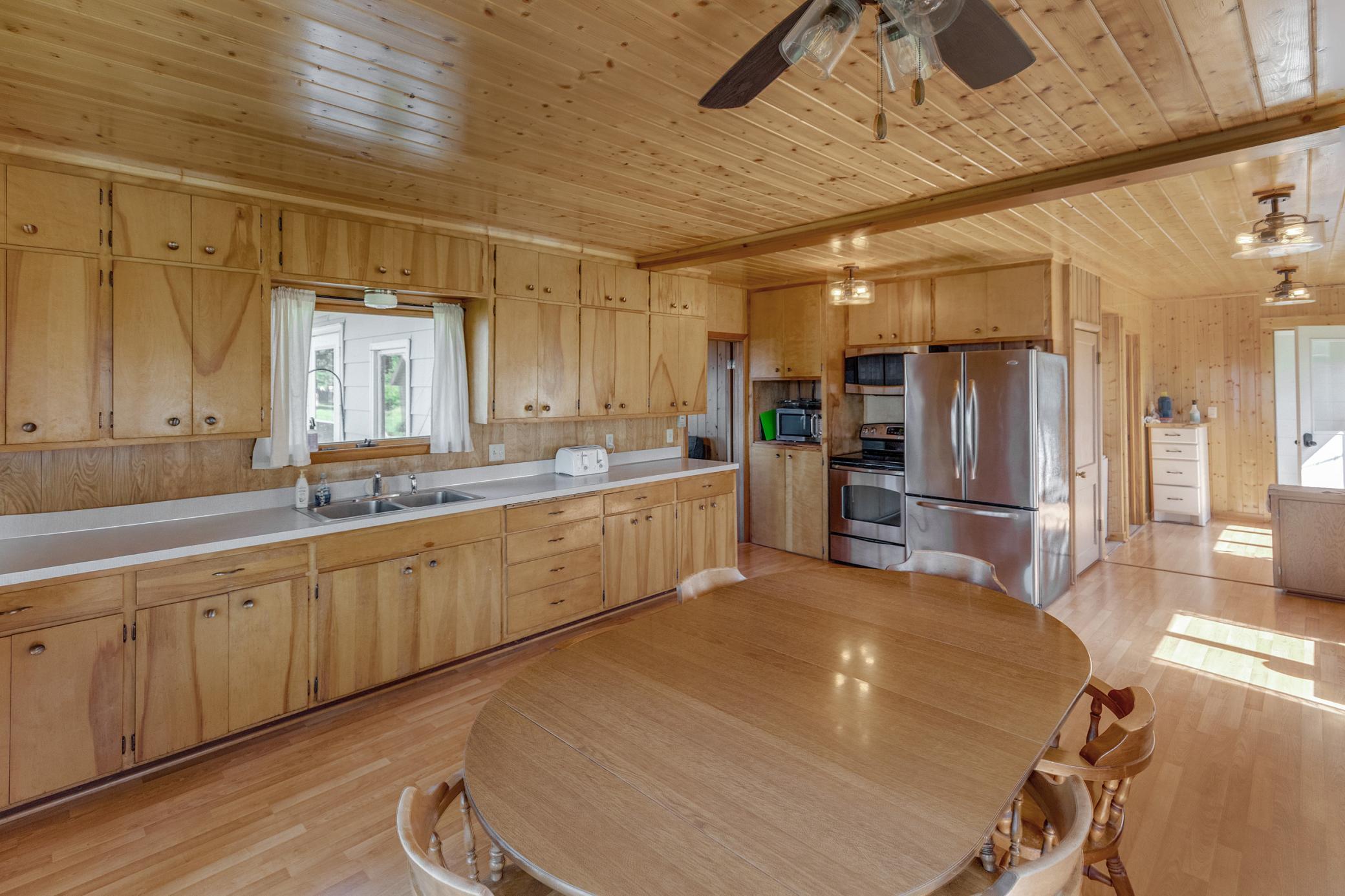 4055 Forseman Point Drive Nw Property Photo 12
