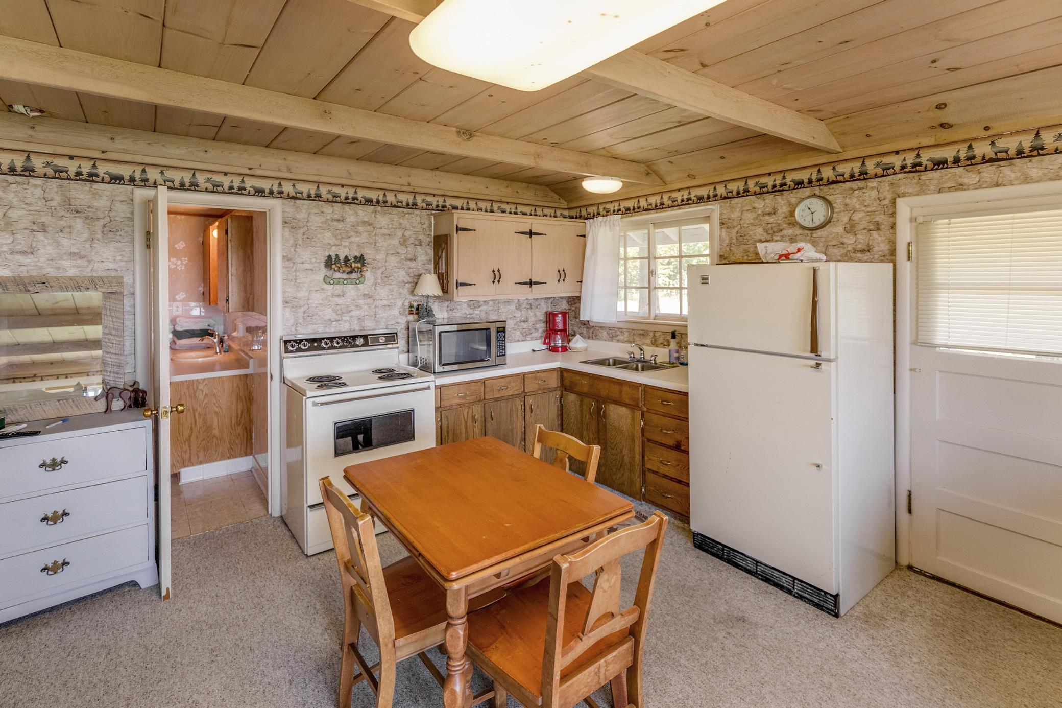 4055 Forseman Point Drive Nw Property Photo 26