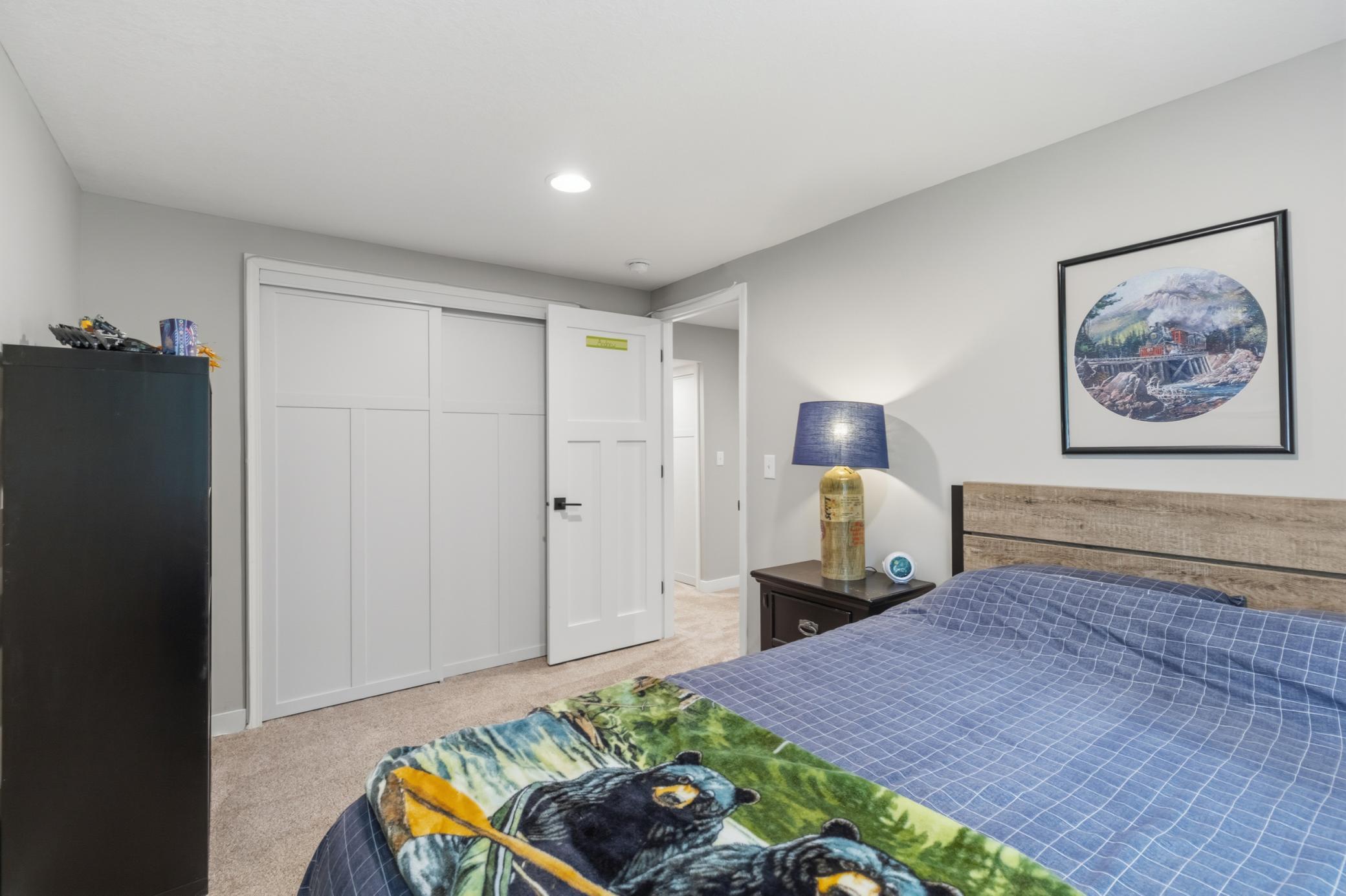 1685 6th Avenue W Property Photo 24