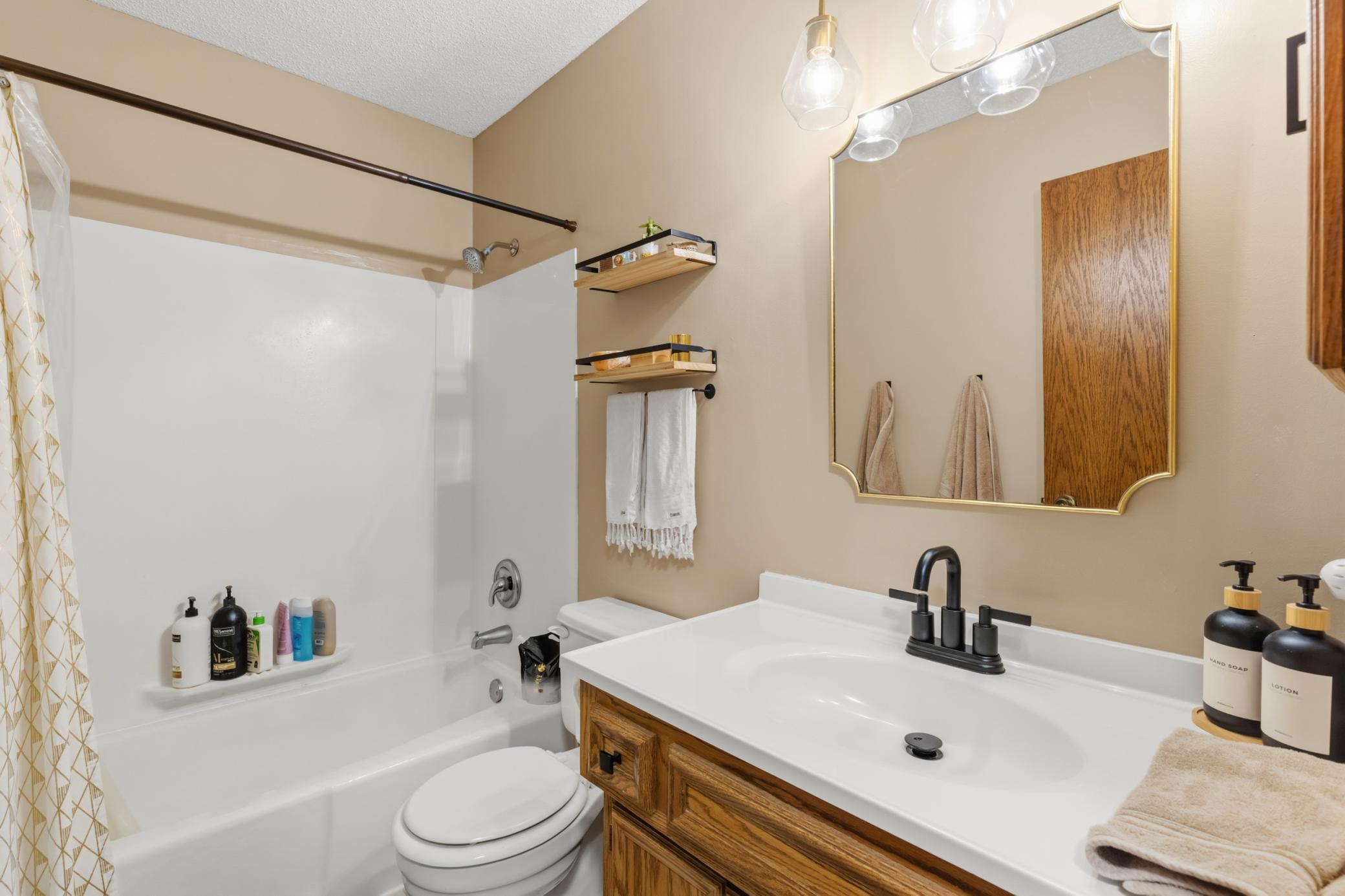 1685 6th Avenue W Property Photo 28