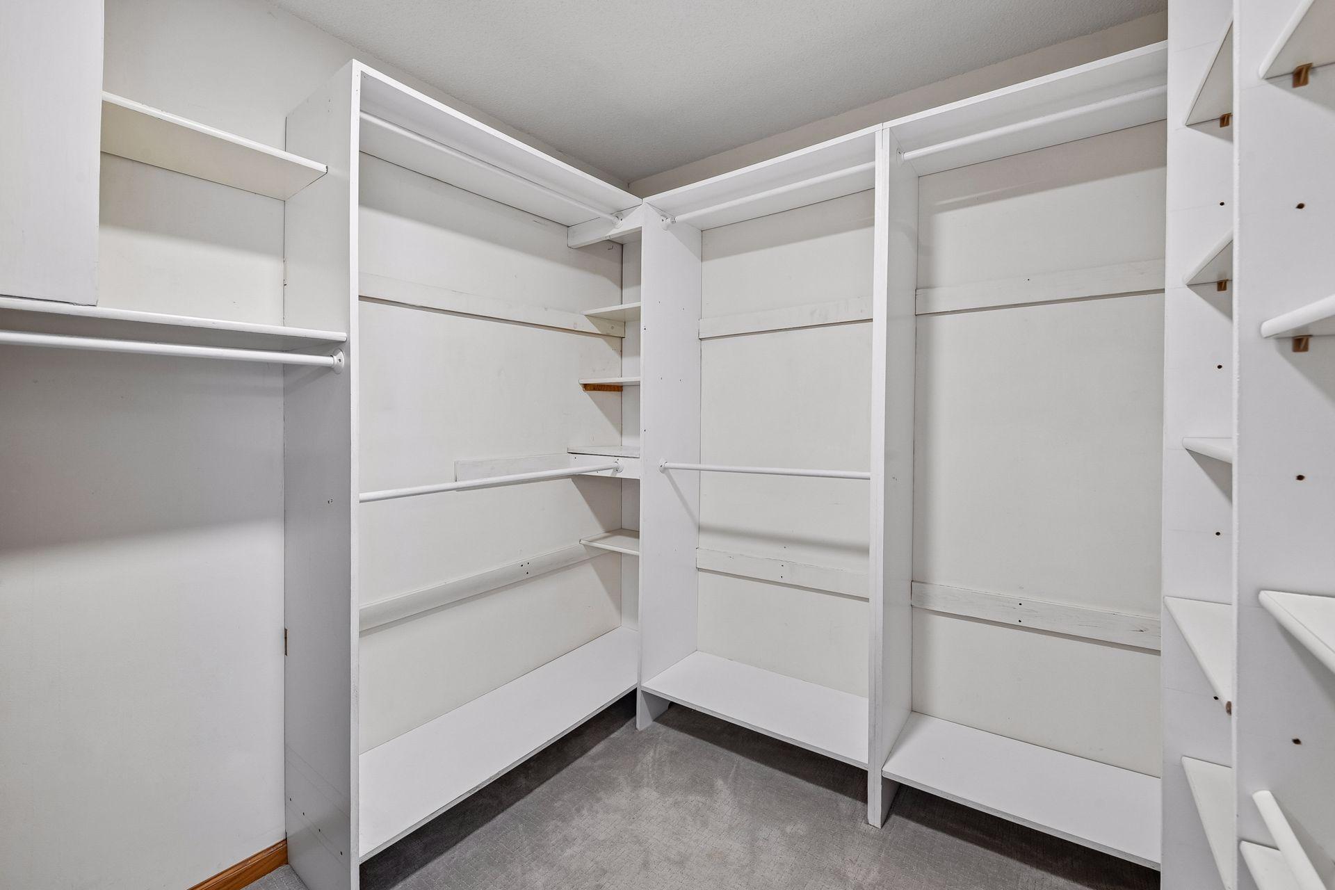 561 Bighorn Drive Property Photo 41