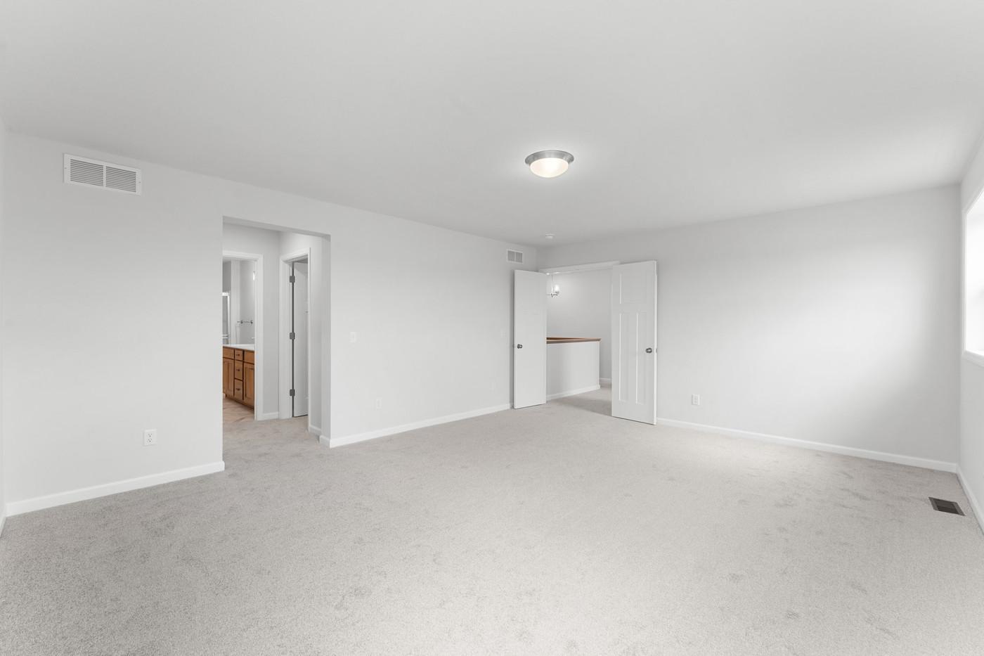 916 Big Woods Drive Property Photo 24