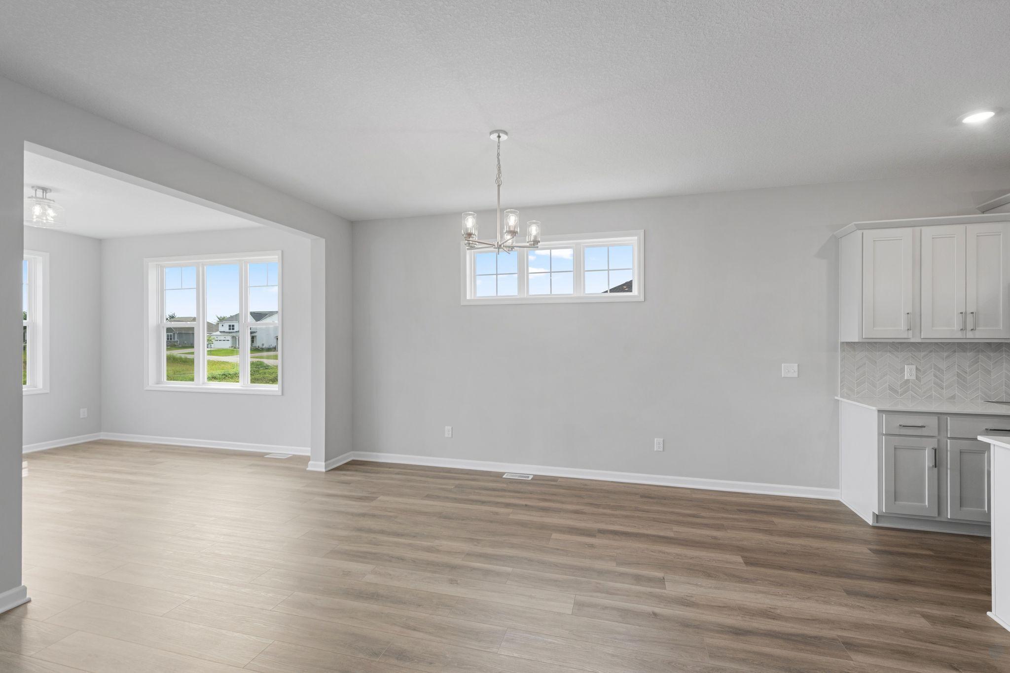 1186 Woods Creek Drive S Property Photo 14