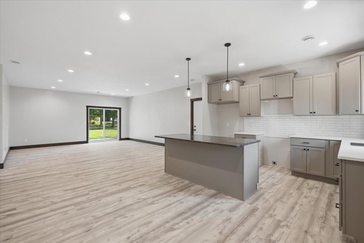 211 Sixth Avenue Property Photo 6