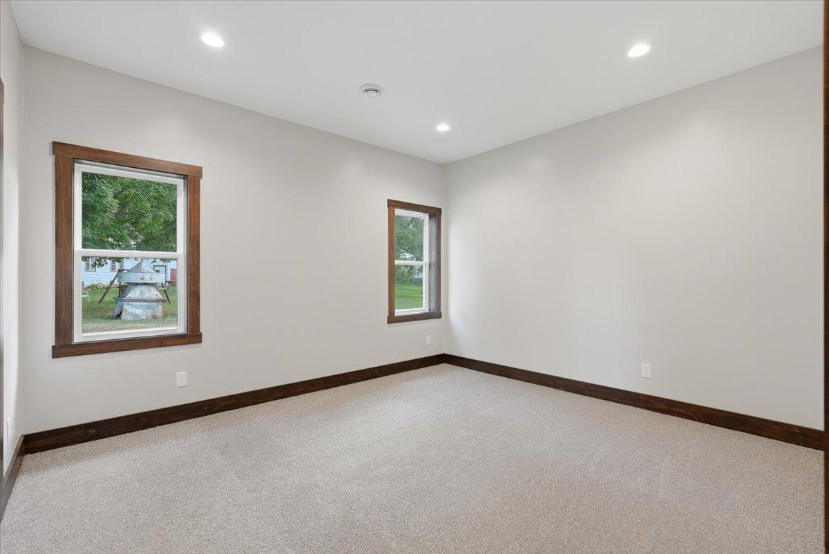 211 Sixth Avenue Property Photo 10