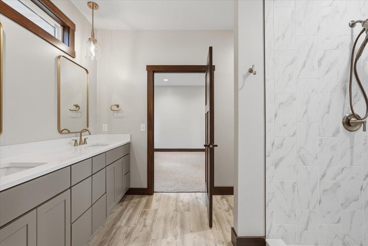 211 Sixth Avenue Property Photo 13