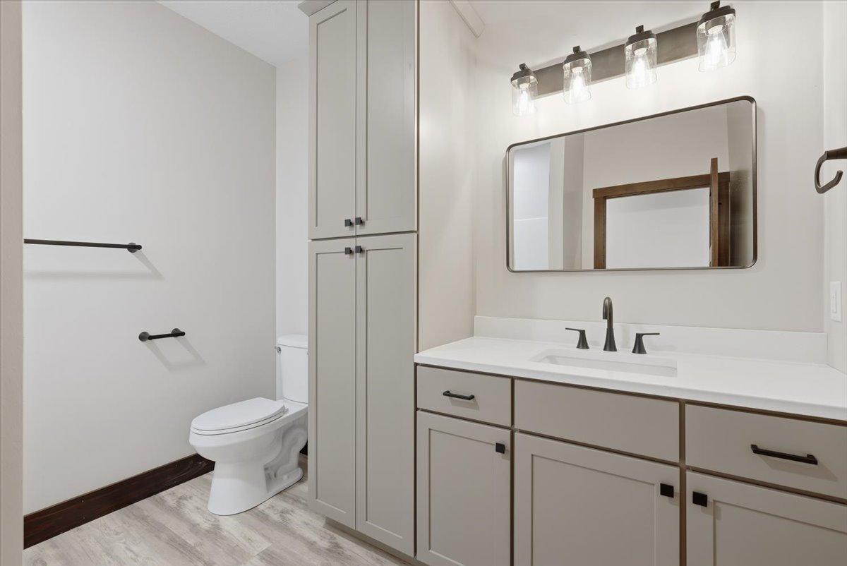 211 Sixth Avenue Property Photo 21